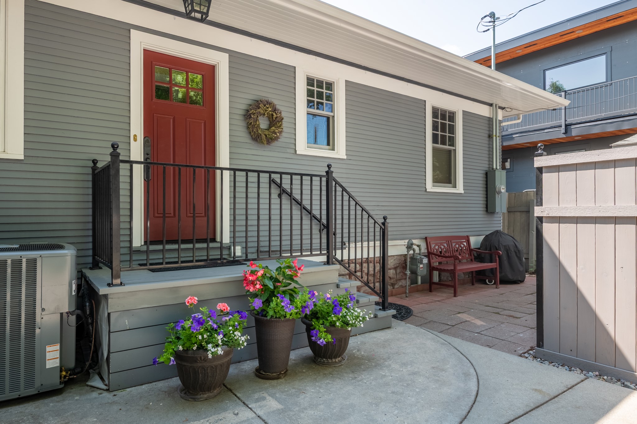 340 Daly Avenue Property Photo 32