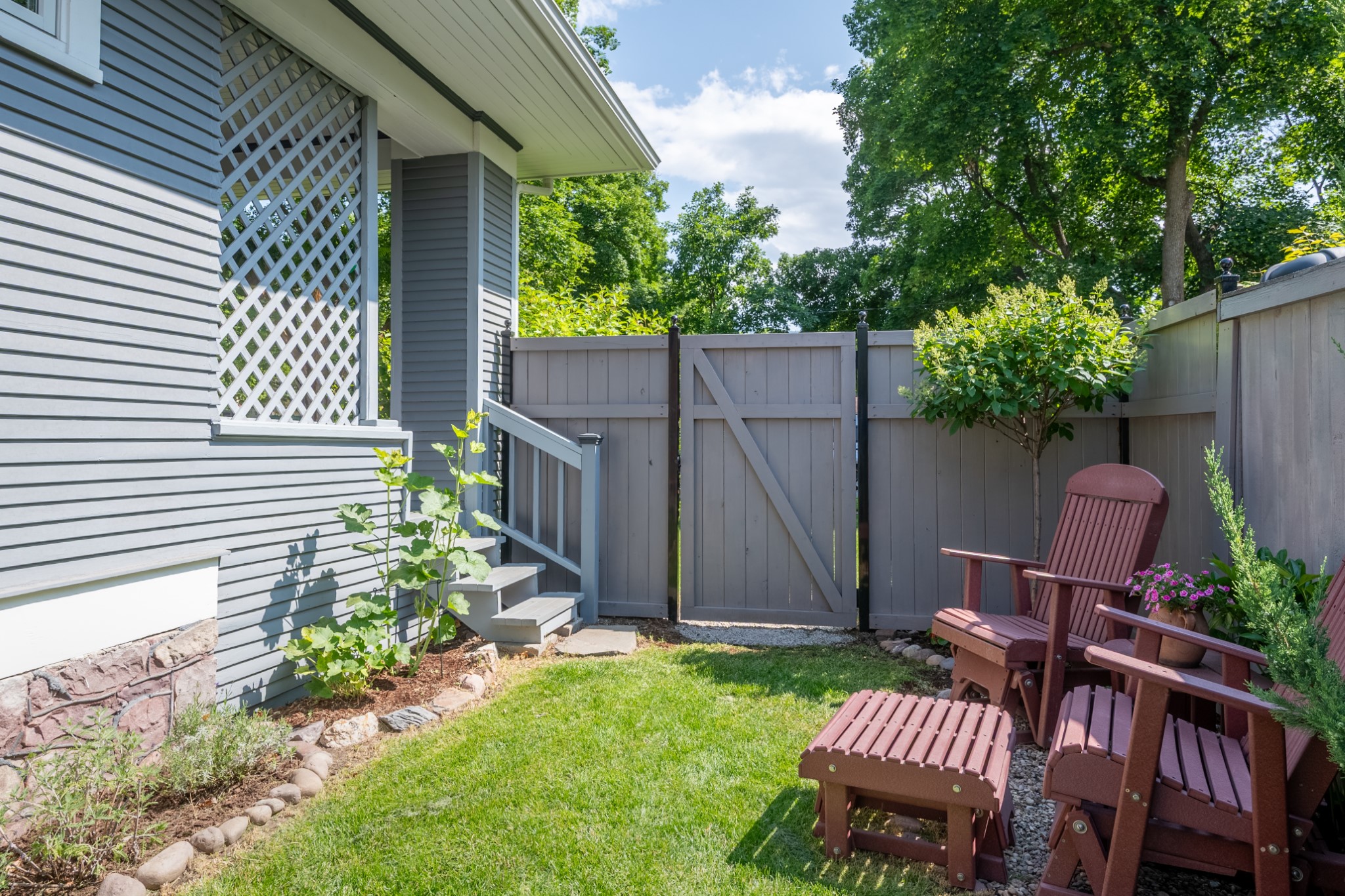 340 Daly Avenue Property Photo 40