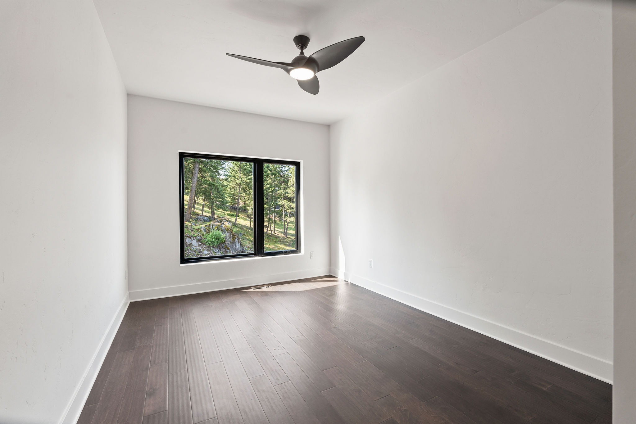 211 Whisper Ridge Drive Property Photo 28