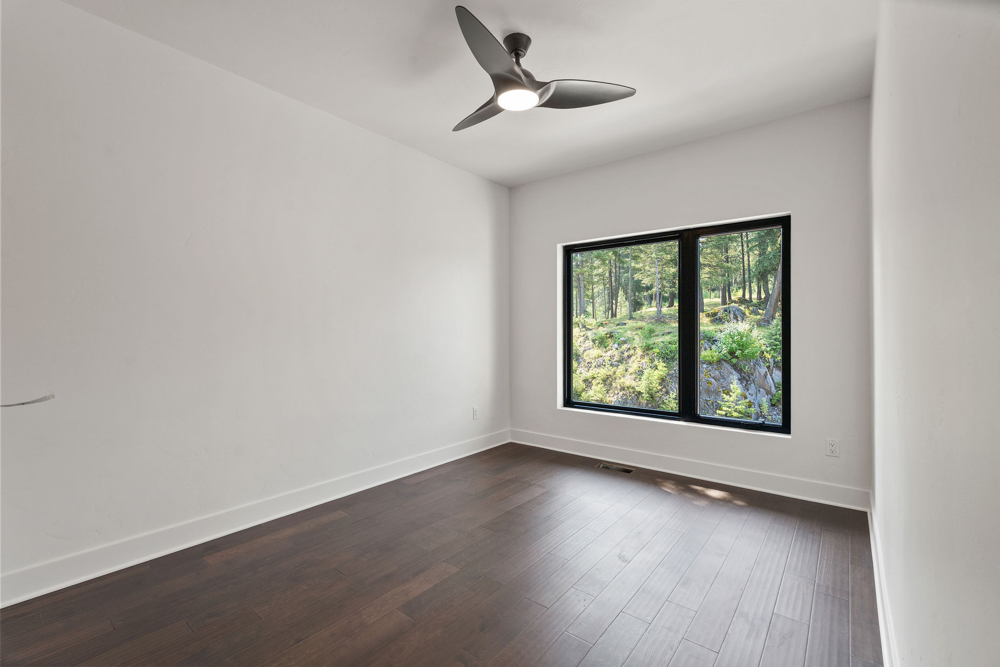 211 Whisper Ridge Drive Property Photo 29