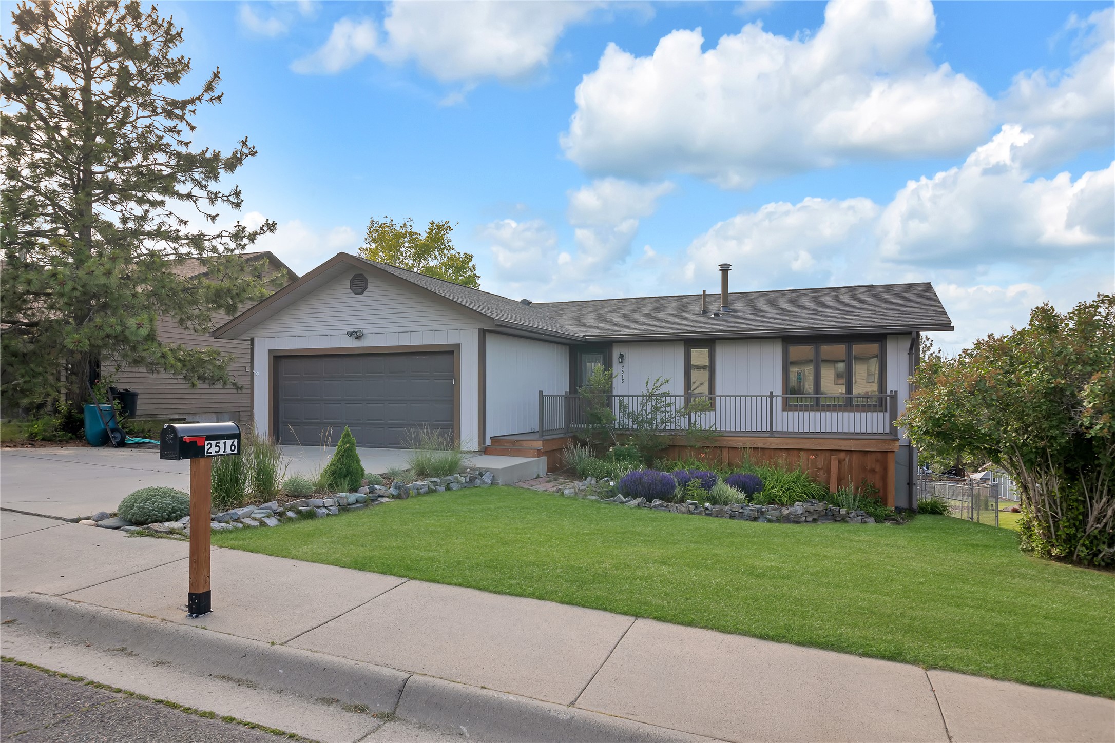 2516 Southridge Drive Property Photo