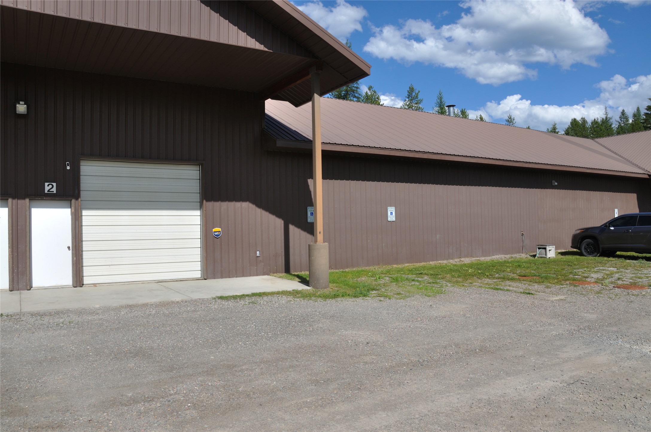 6065 - 6073 Us Highway 93 N Property Photo 4