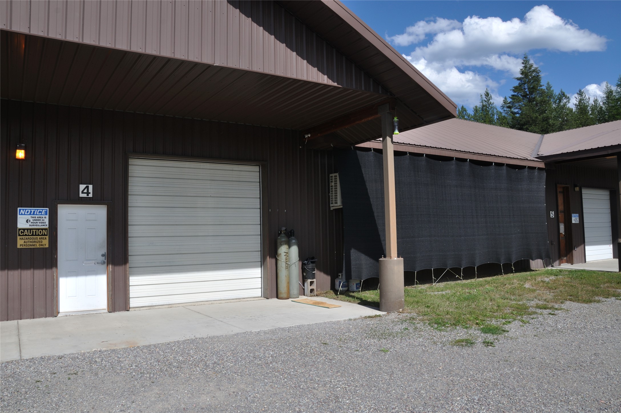 6065 - 6073 Us Highway 93 N Property Photo 6