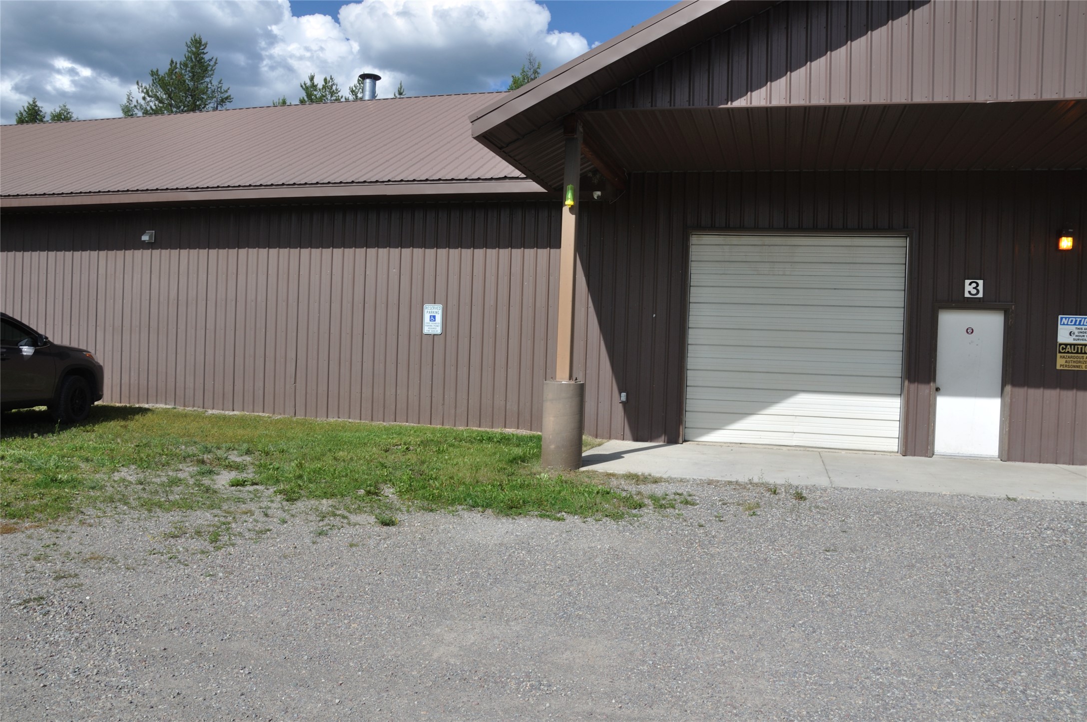 6065 - 6073 Us Hwy 93 N Property Photo 5
