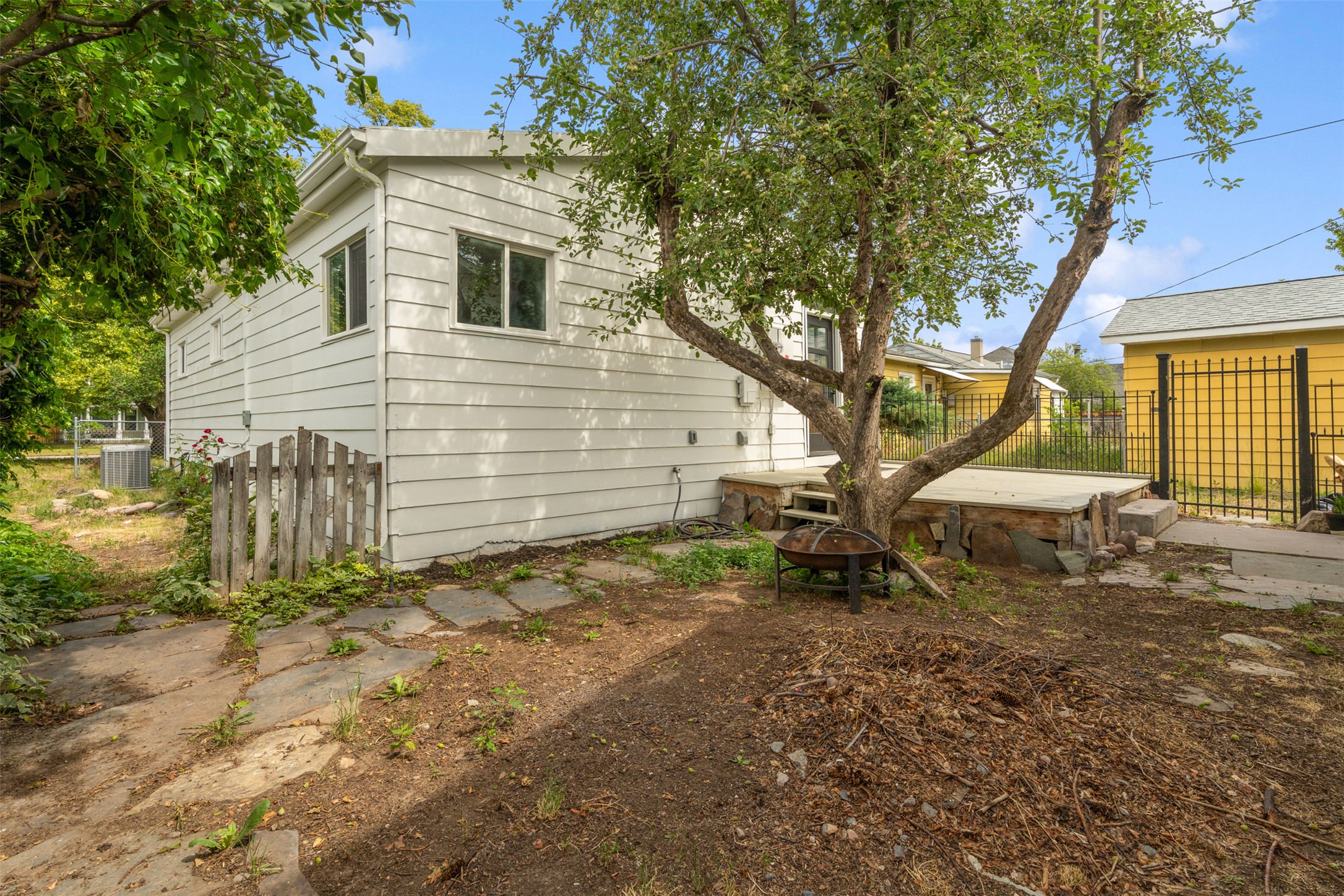 632 Stephens Avenue Property Photo 20
