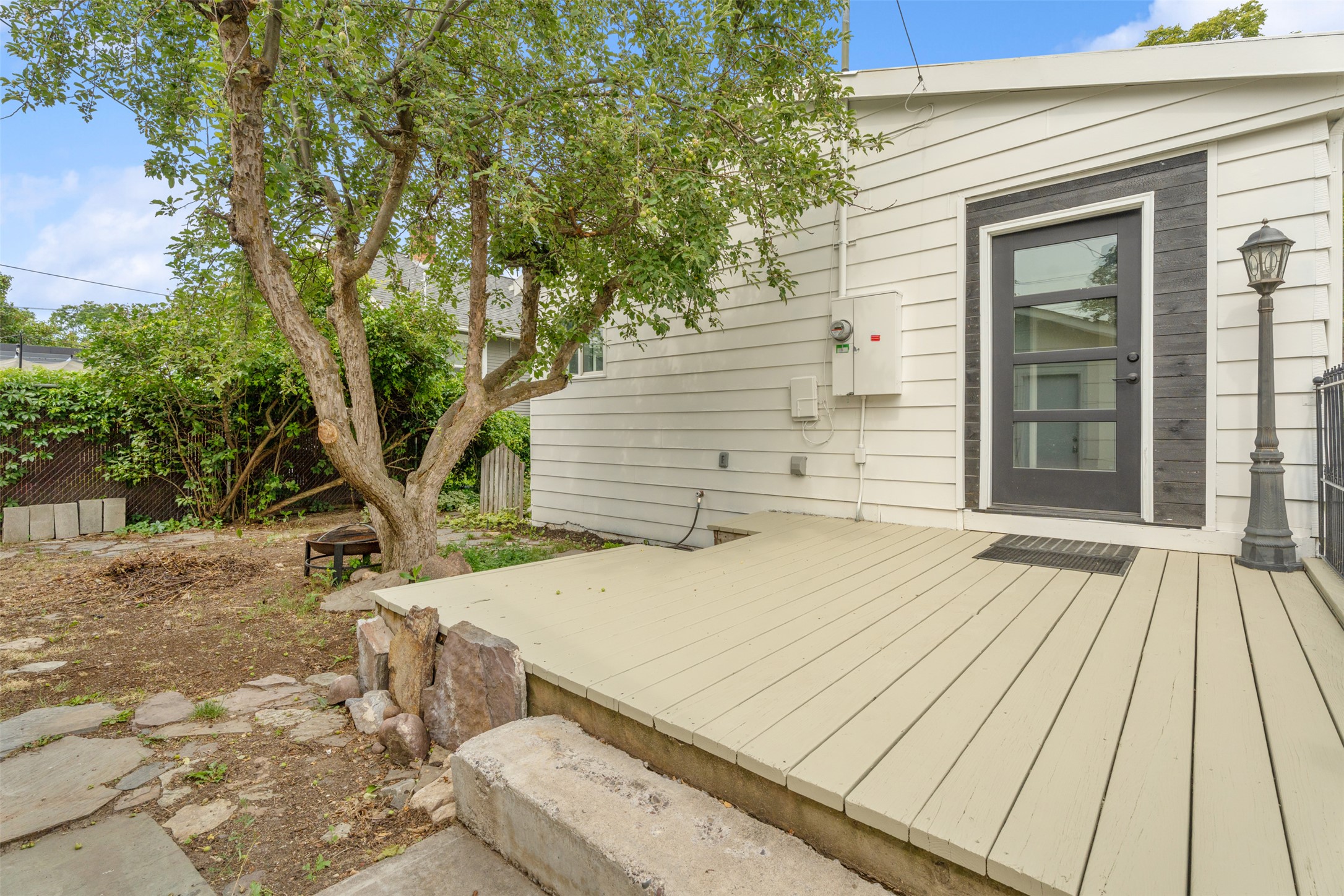 632 Stephens Avenue Property Photo 21