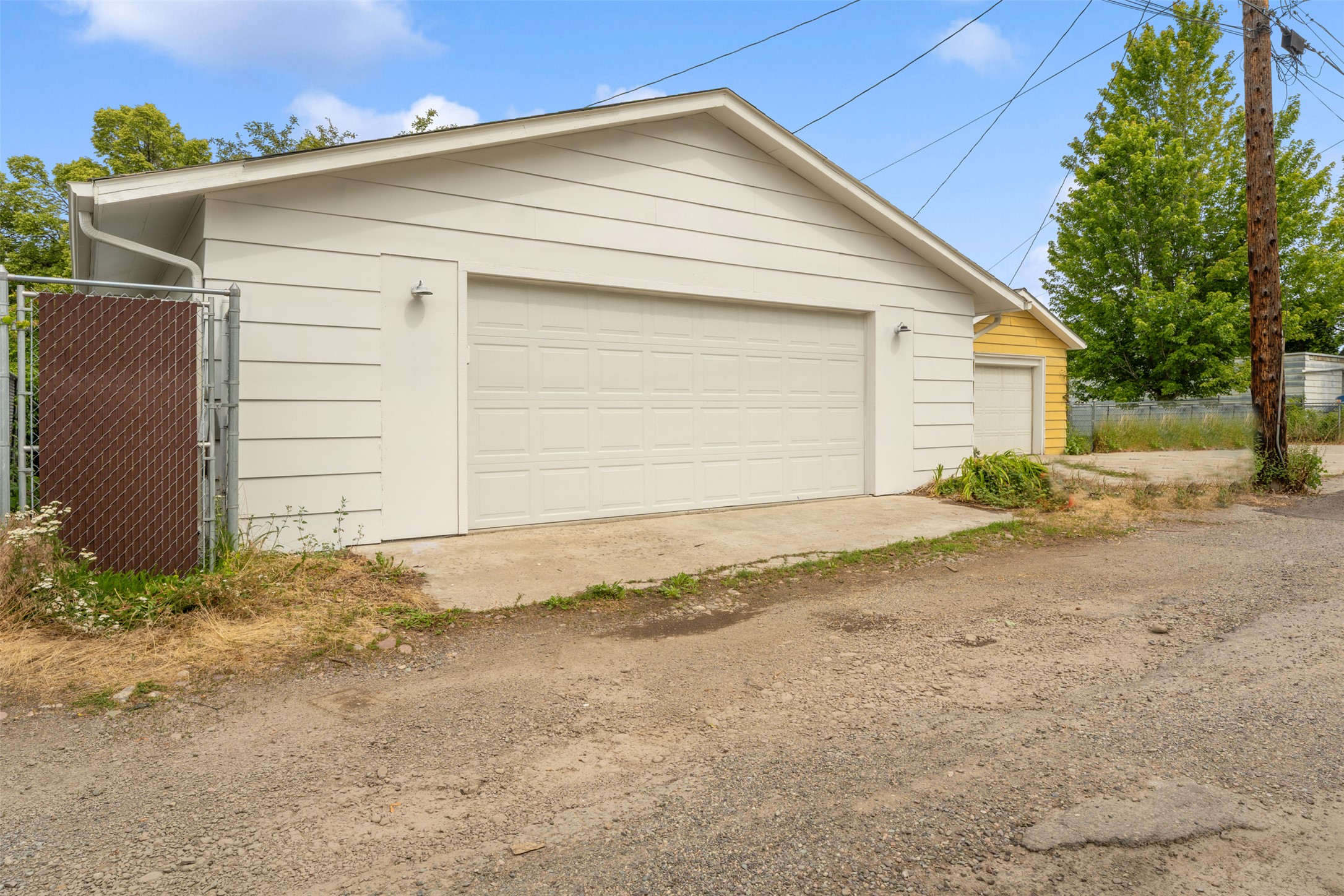 632 Stephens Avenue Property Photo 24