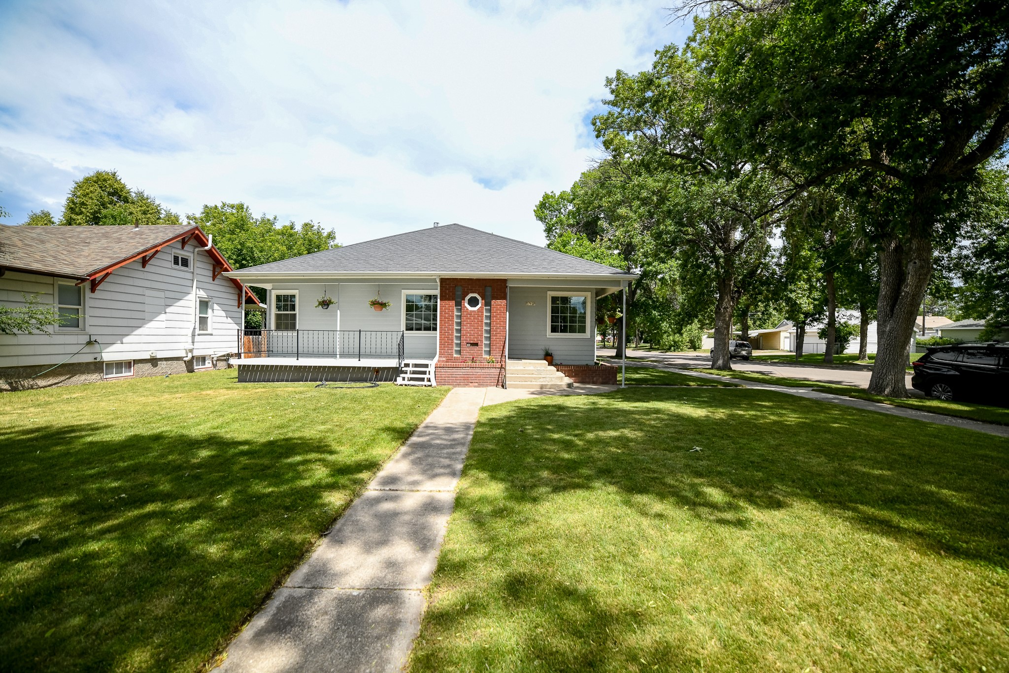 3025 1st Avenue S Property Photo 1