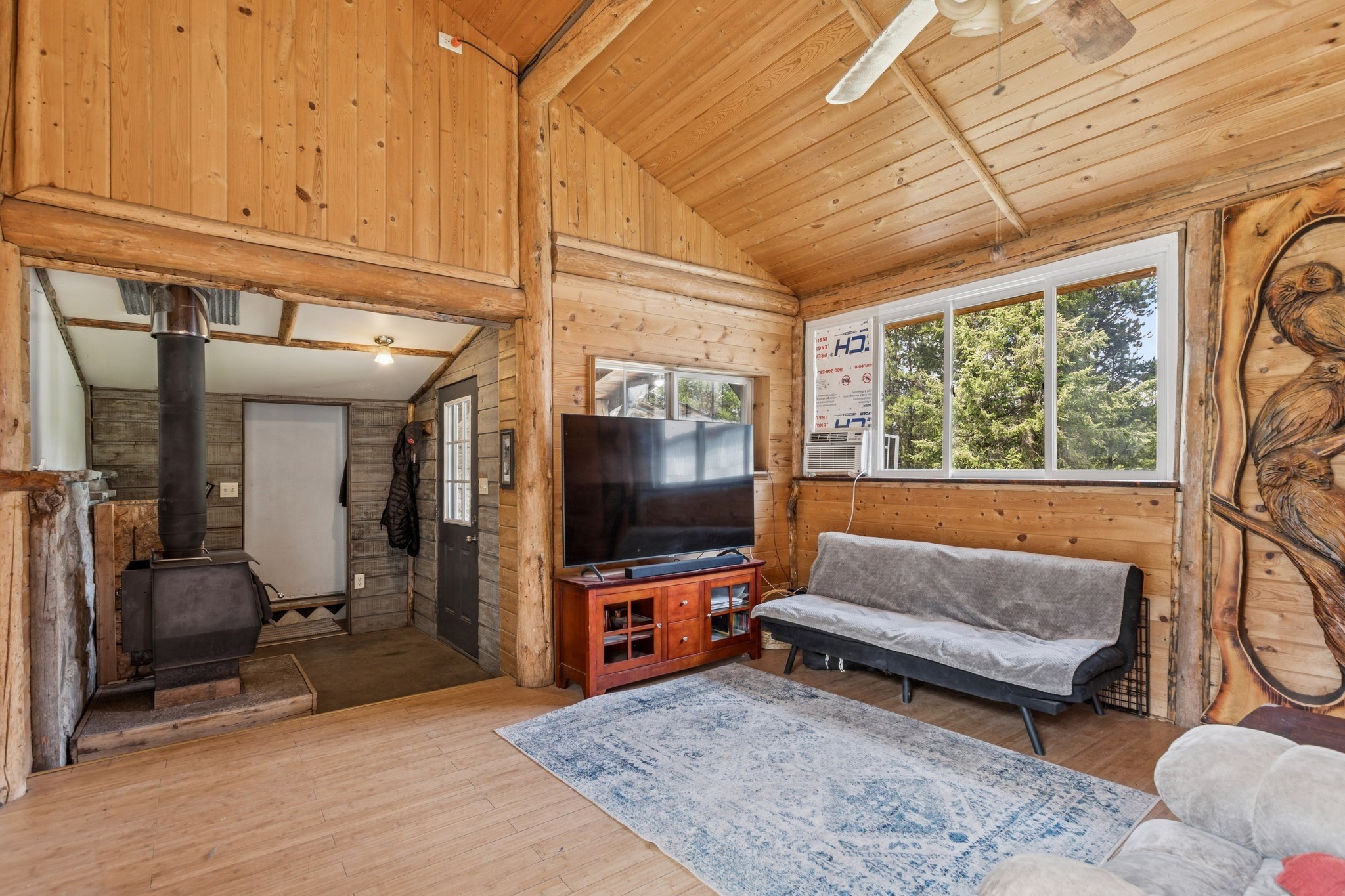 957 Badger Hollow Trail Property Photo 4