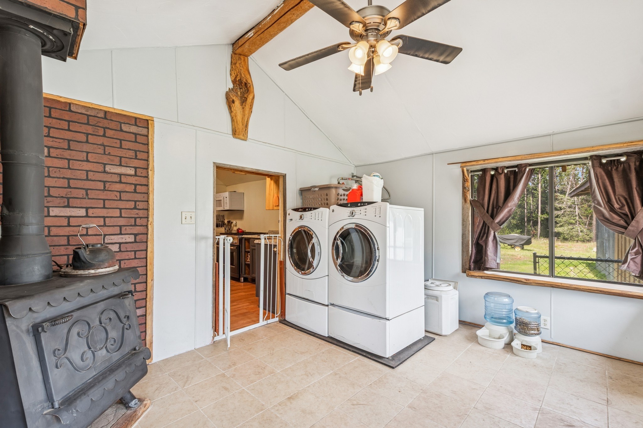 957 Badger Hollow Trail Property Photo 15