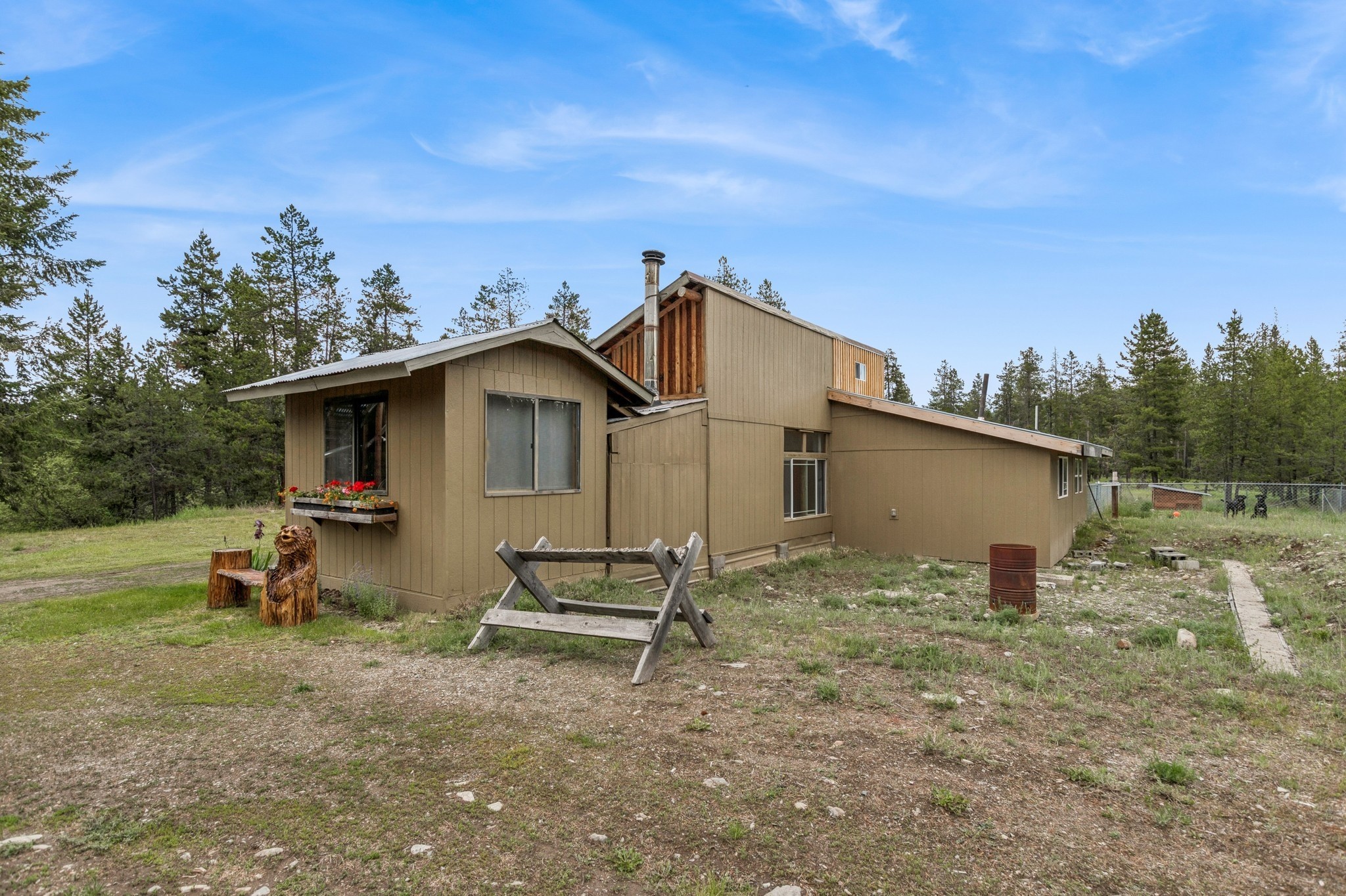 957 Badger Hollow Trail Property Photo 24
