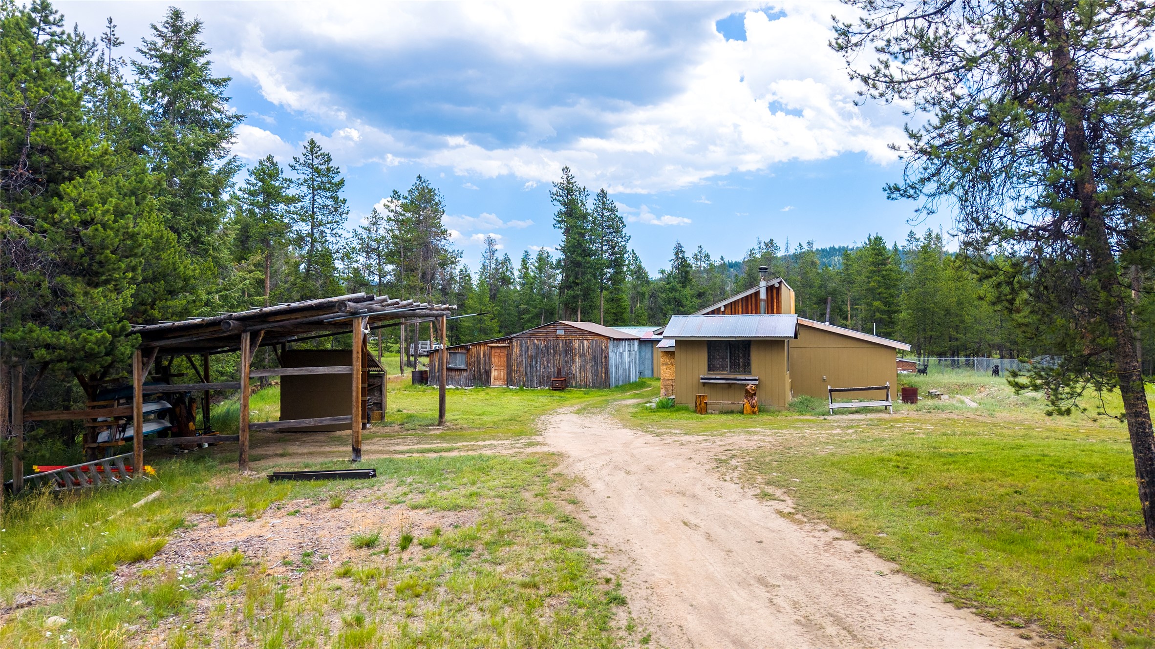 957 Badger Hollow Trail Property Photo 42
