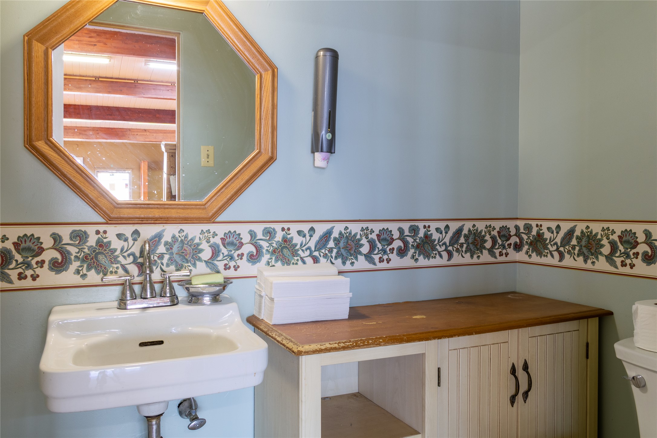301 Euclid Avenue Property Photo 20