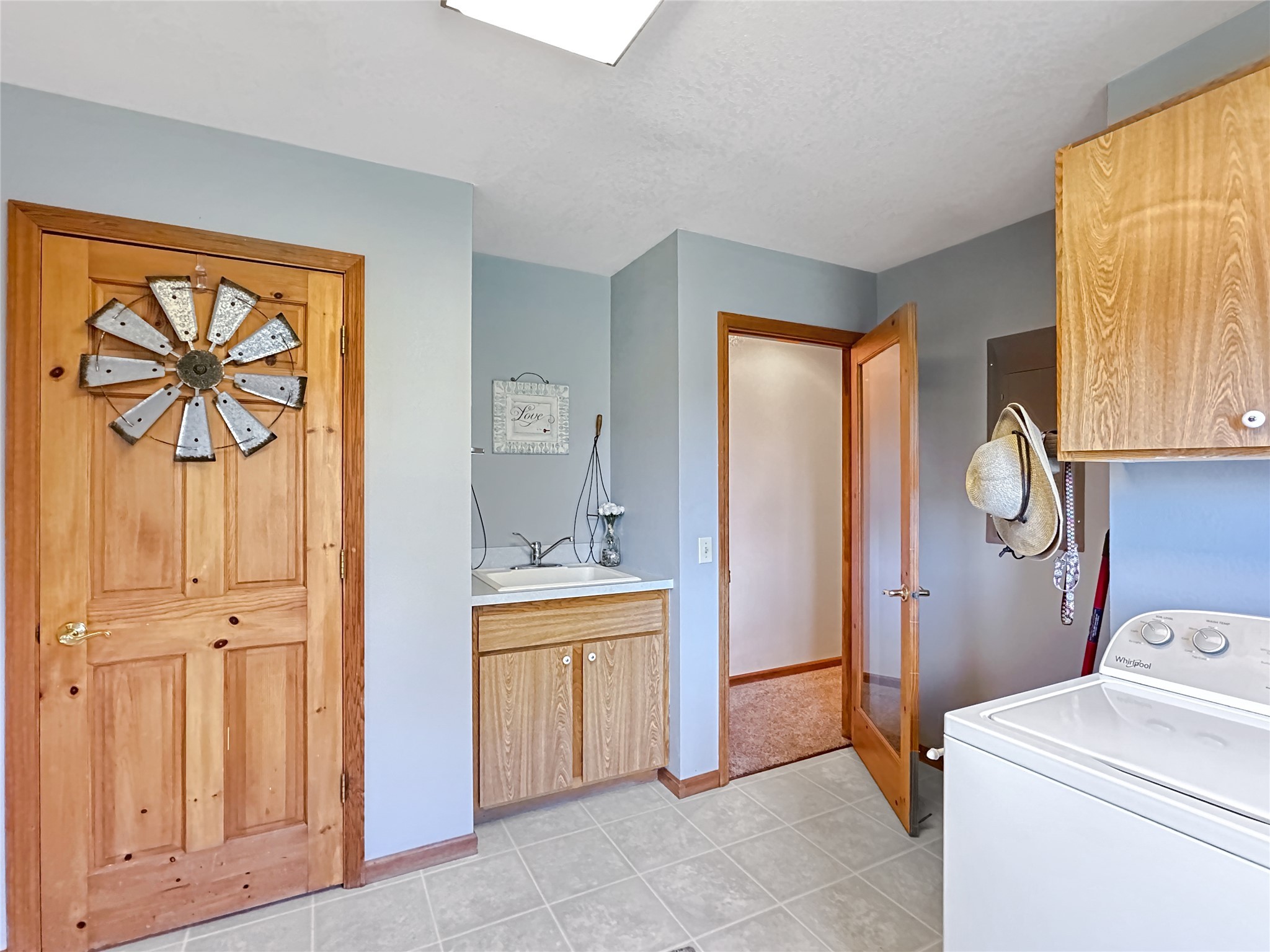 2 Hardy Circle Property Photo 15