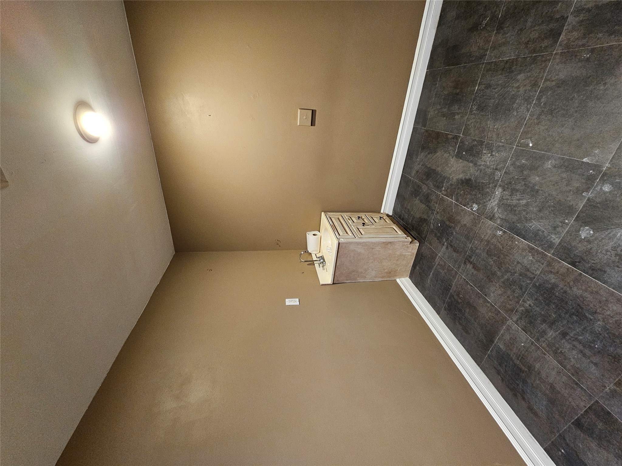 118 Central Avenue 2 Property Photo 16