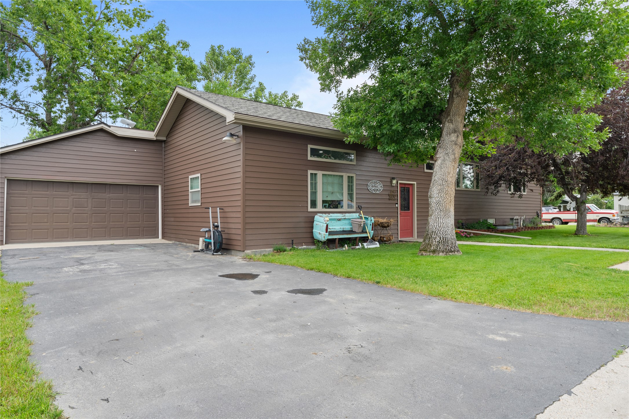 102 N Virginia Street Property Photo 4