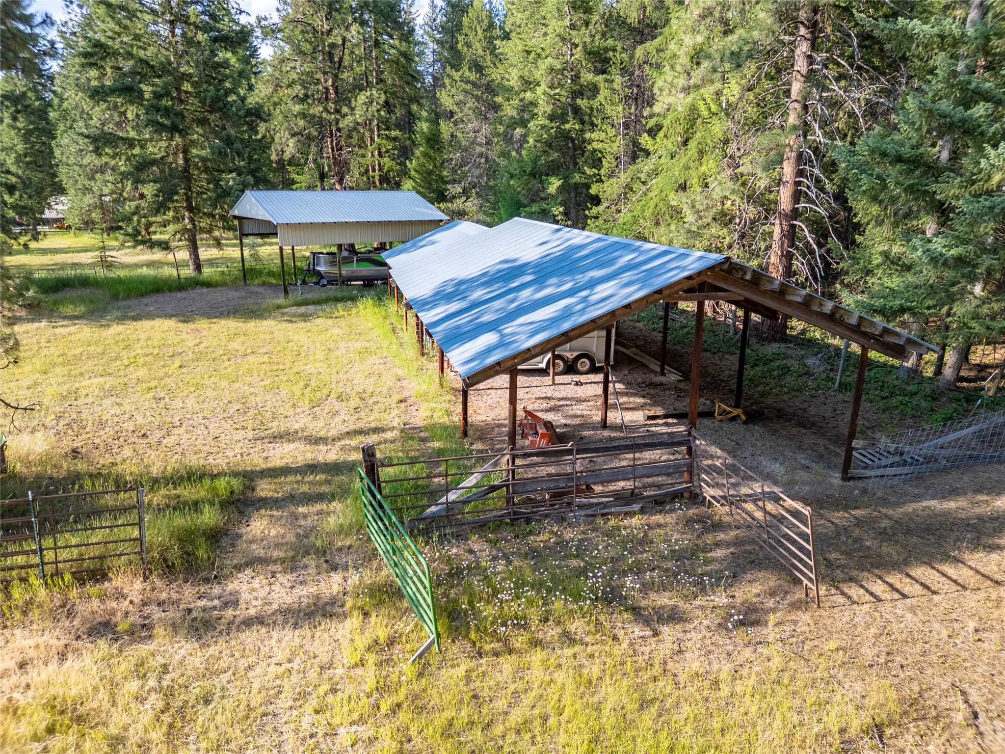 260 Luscher Drive Property Photo 16