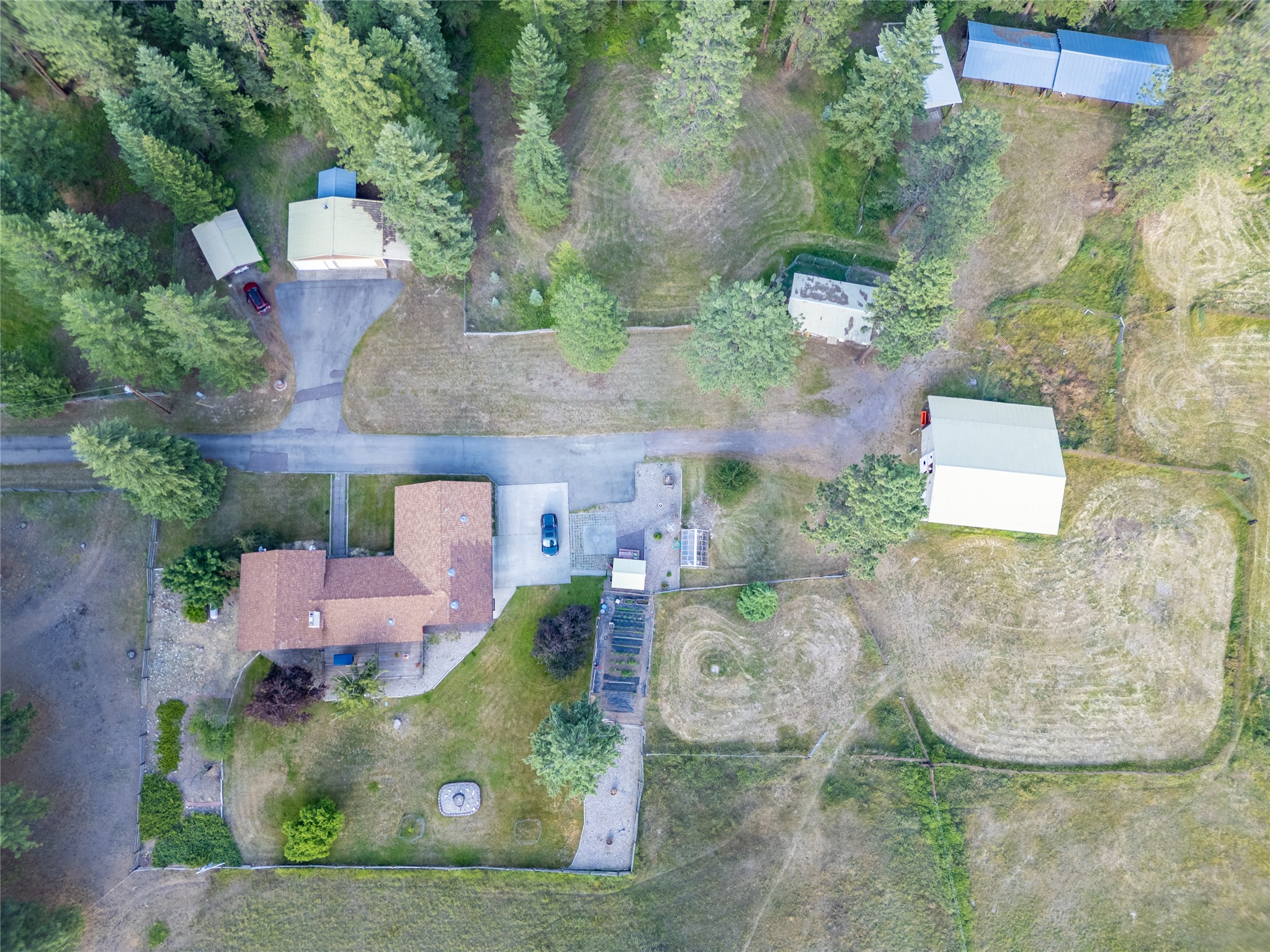 260 Luscher Drive Property Photo 23