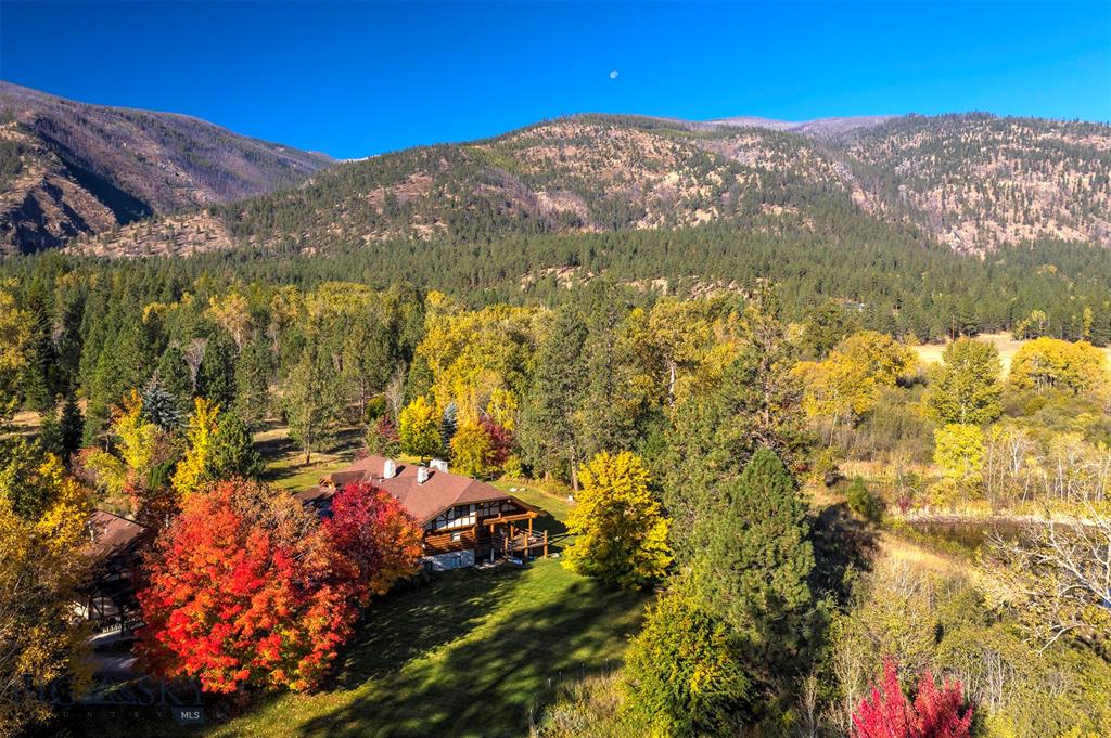 5600 Spring Mountain Road Property Photo 1