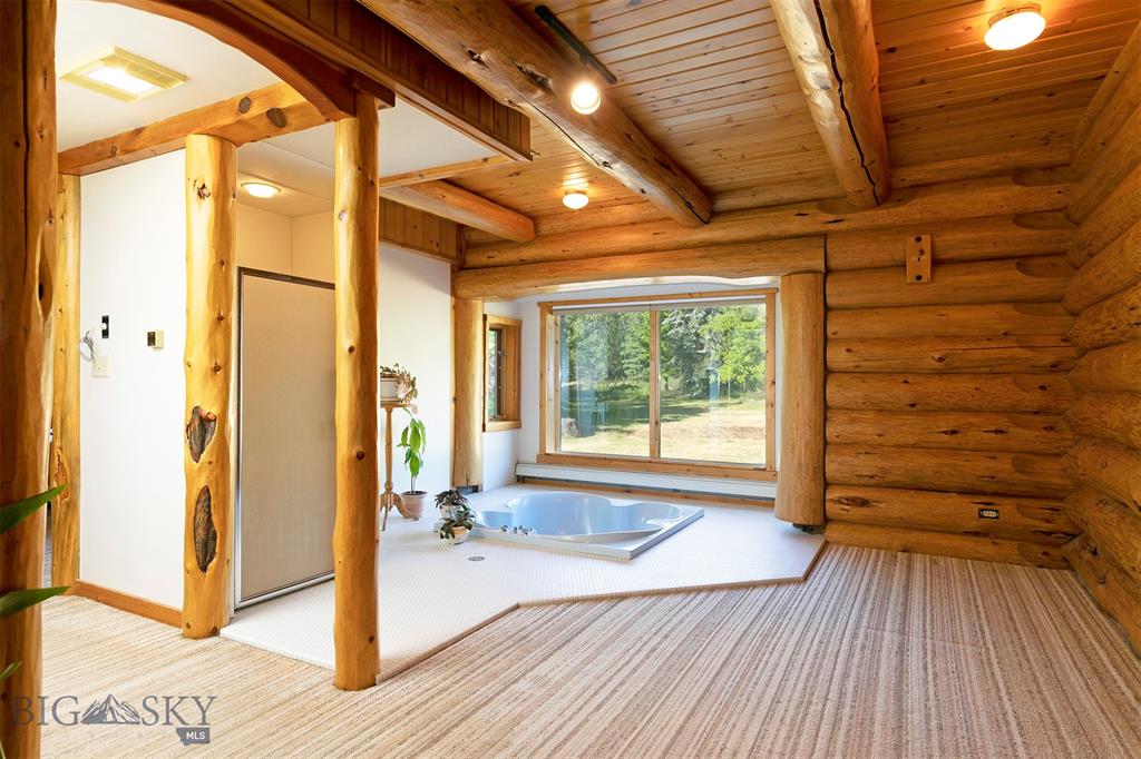 5600 Spring Mountain Road Property Photo 18