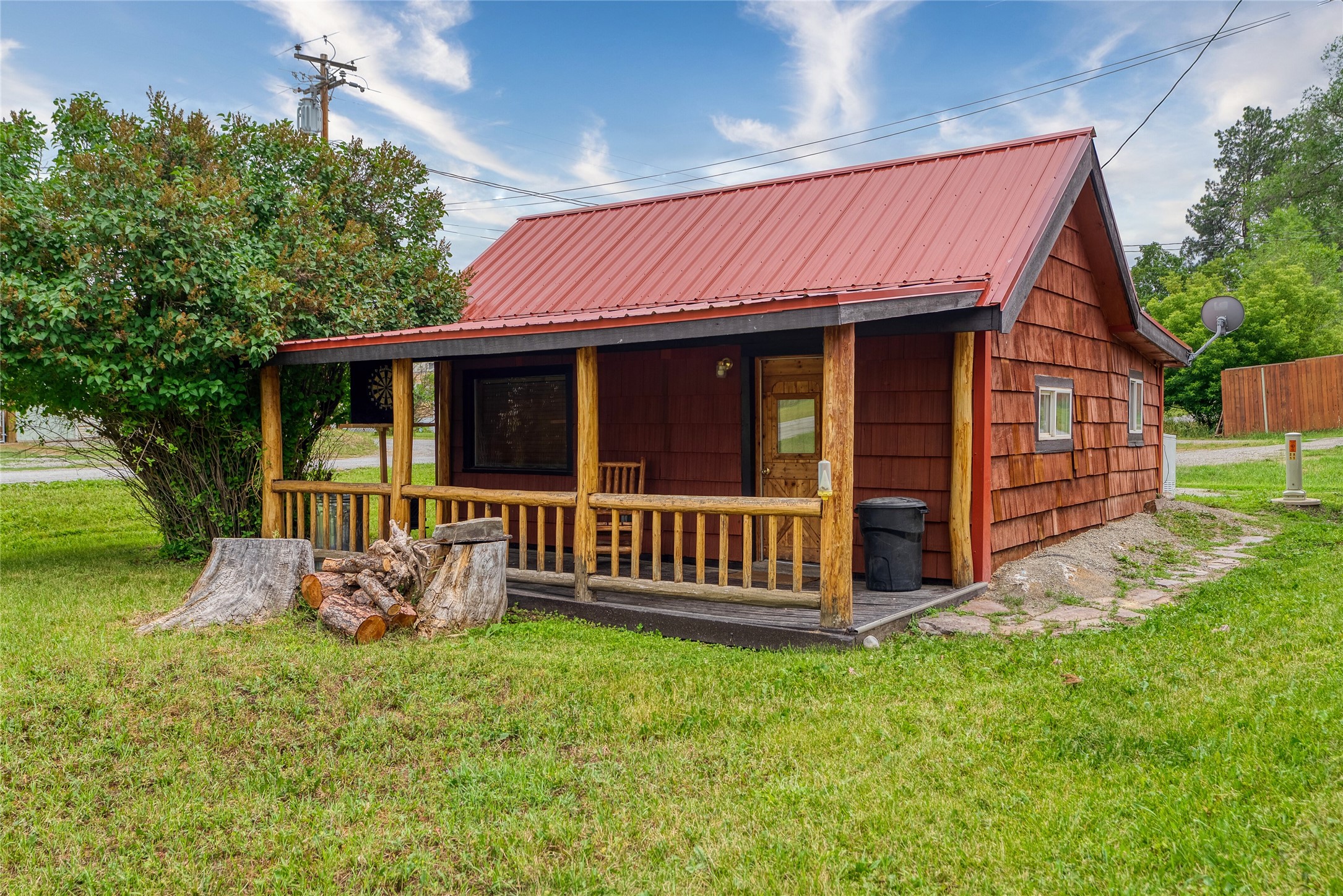 450 6th Street E Property Photo 13