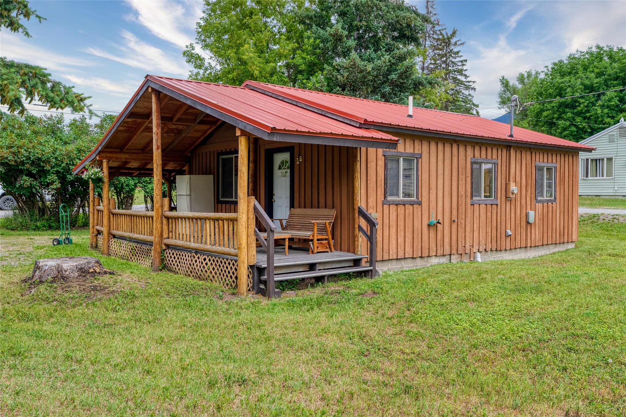 450 6th Street E Property Photo 15