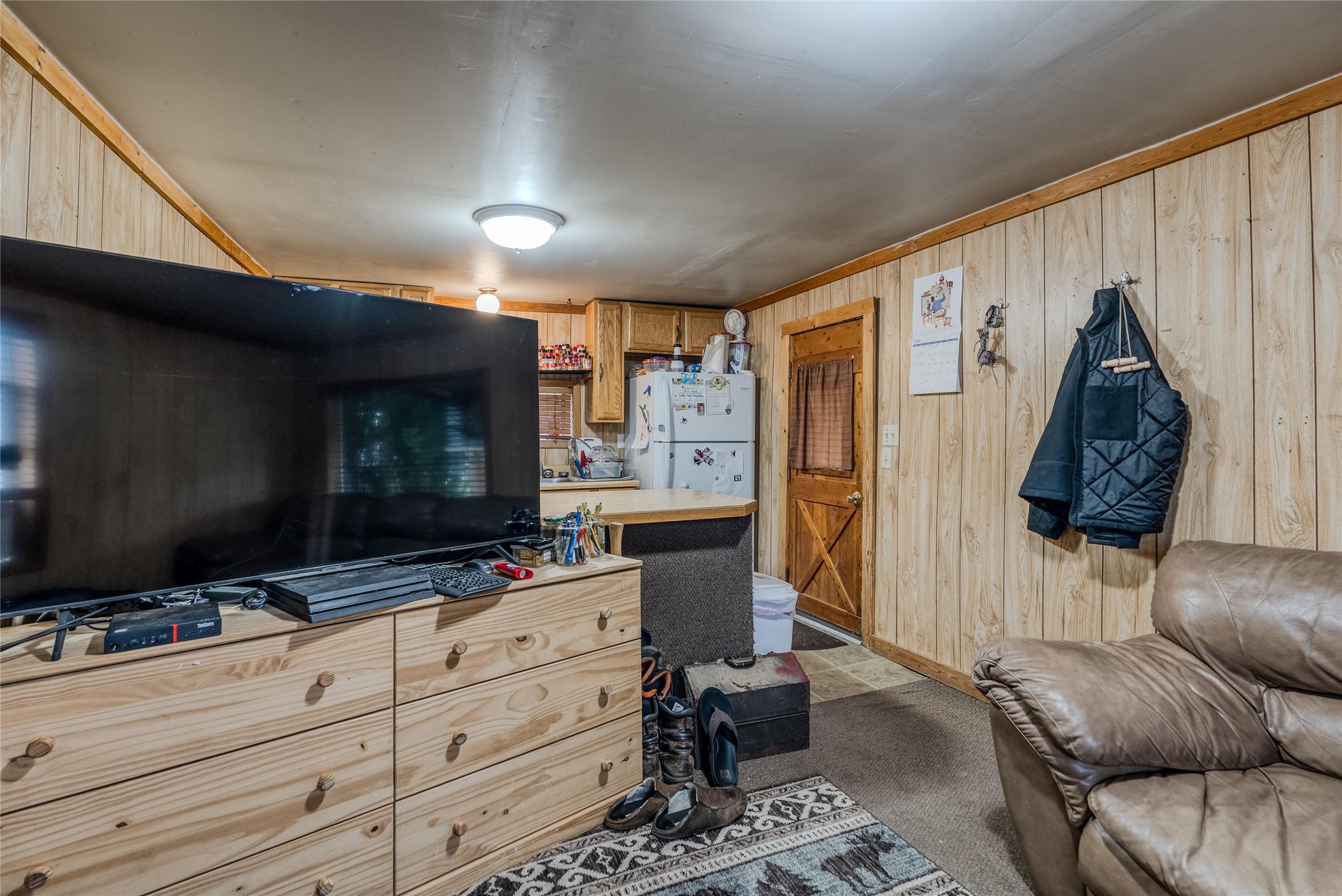 450 6th Street E Property Photo 32