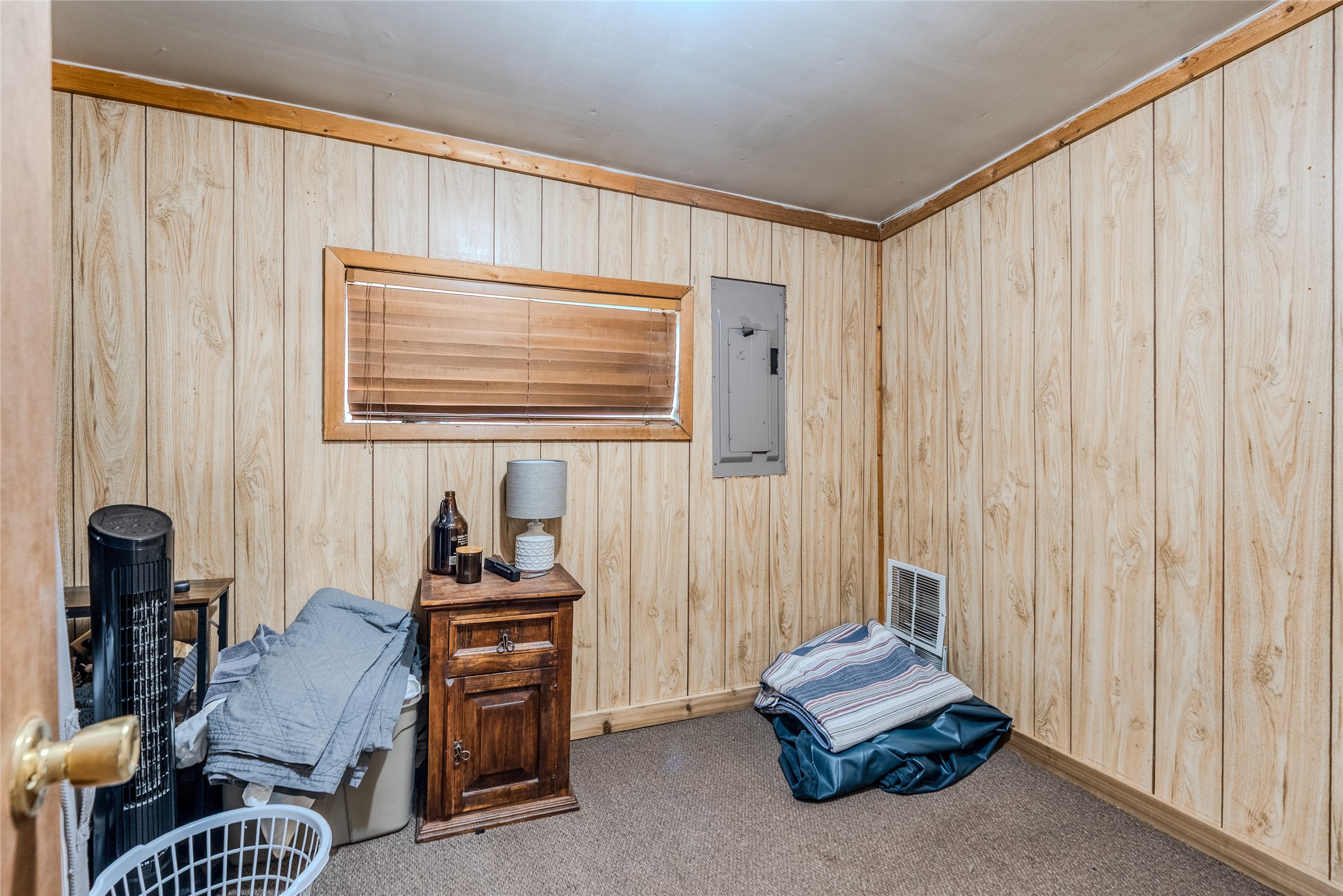 450 6th Street E Property Photo 34