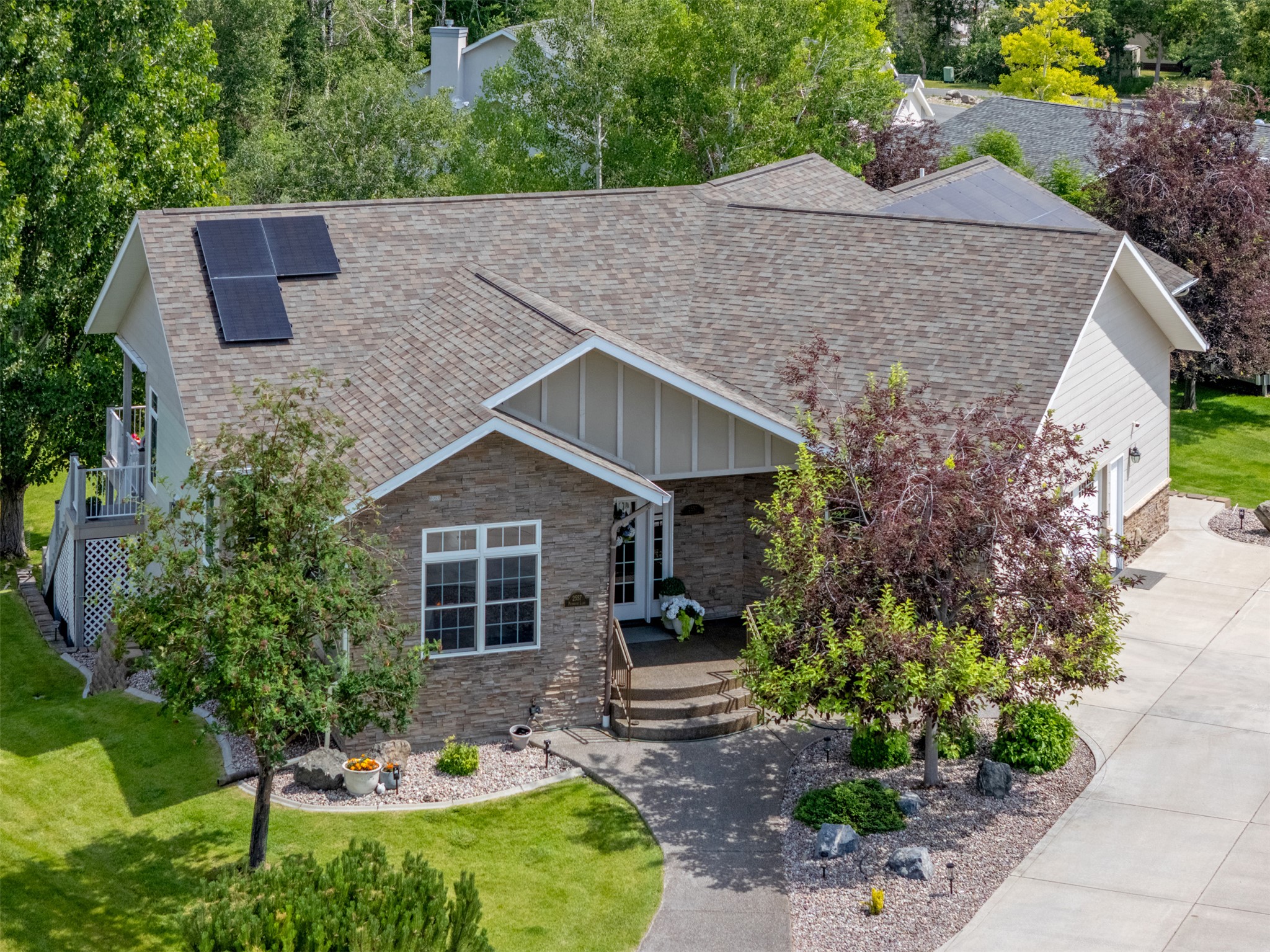 2557 Primrose Lane Property Photo 1
