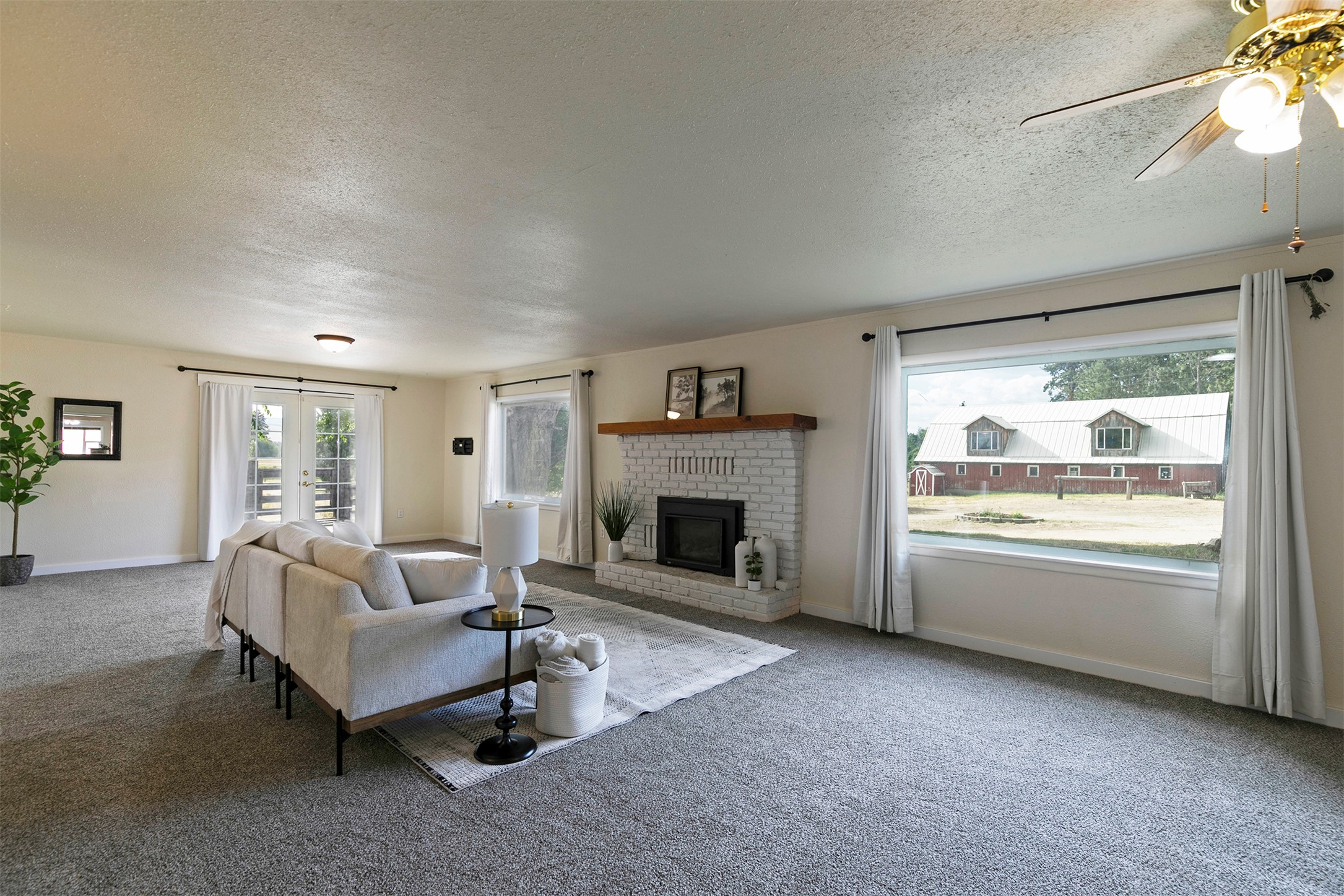 19655 Us-93 Property Photo 6