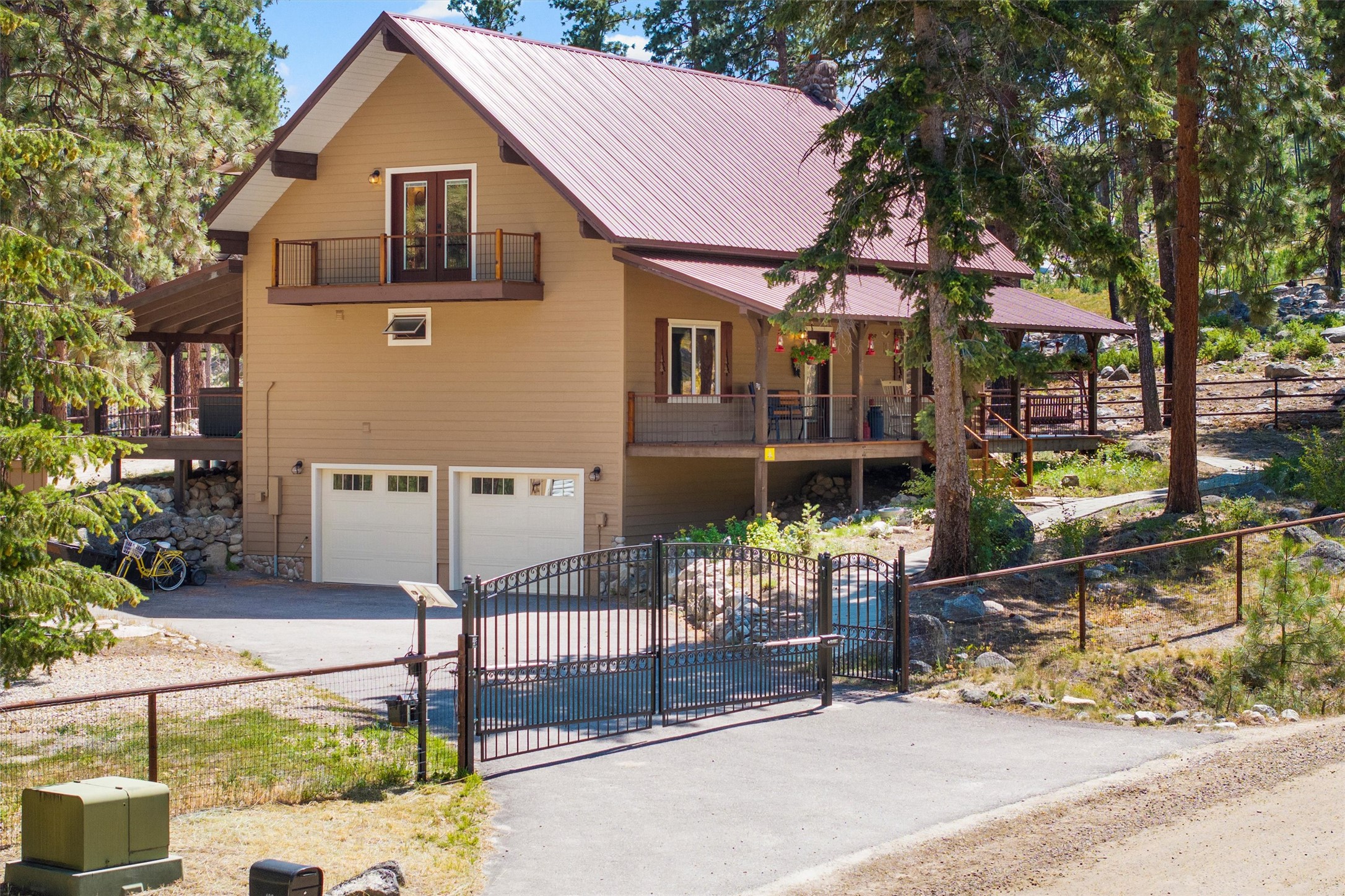 439 Roaring Lion Road Property Photo