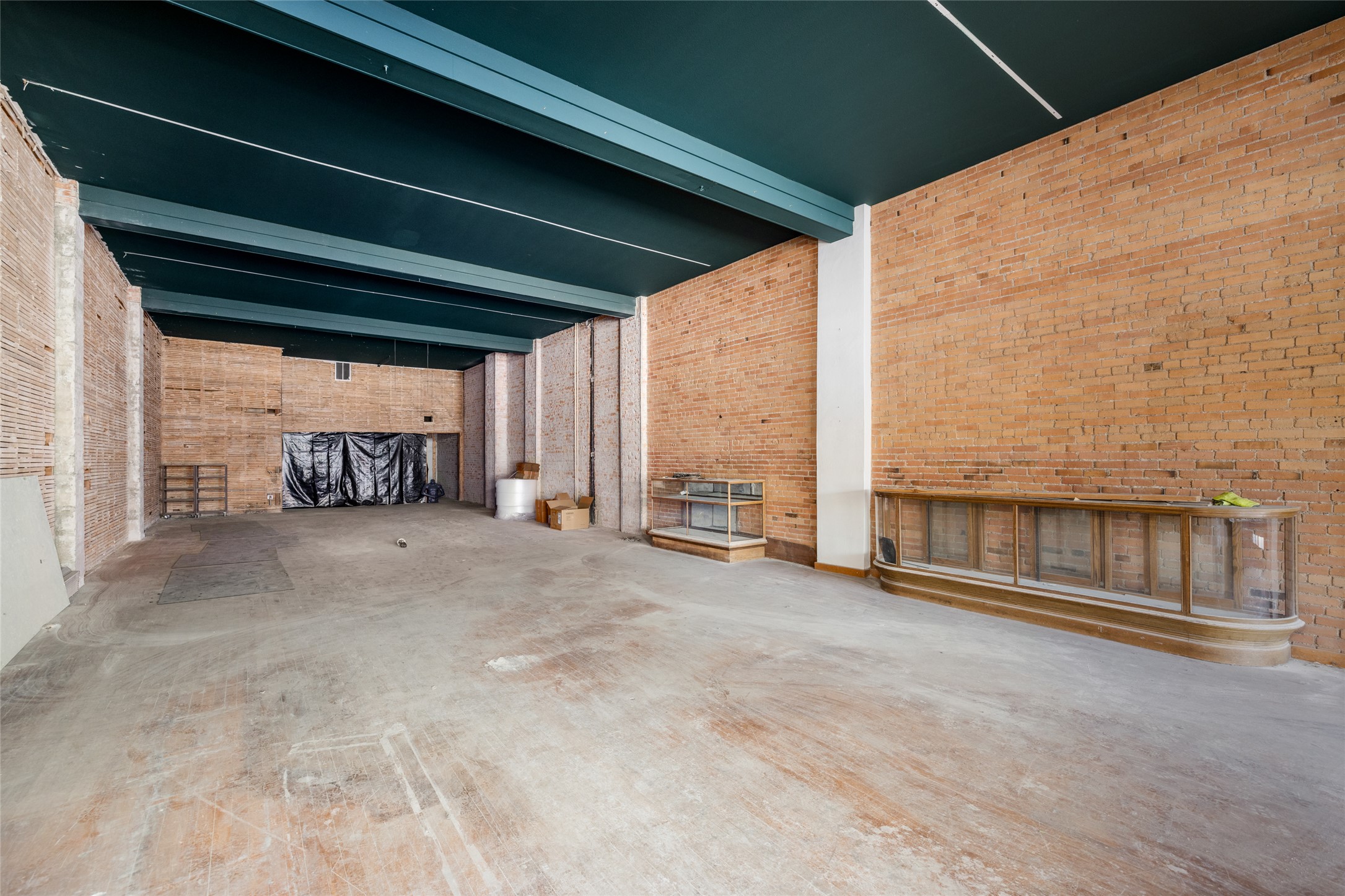 240 Central Avenue Property Photo 12