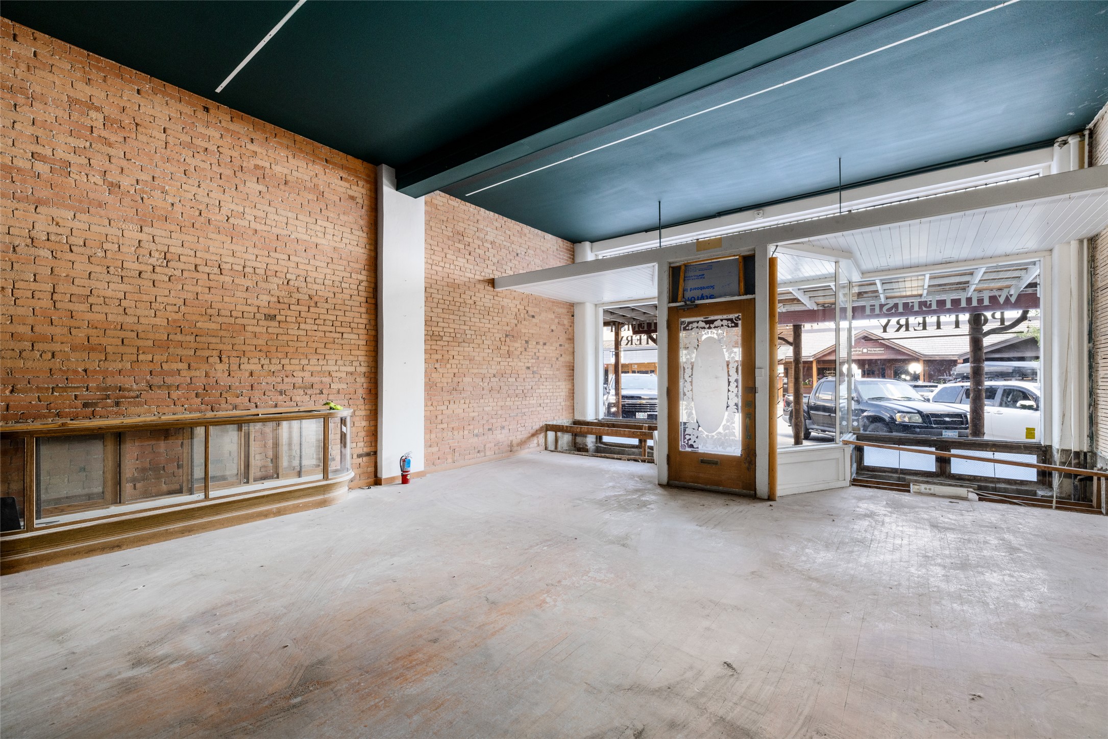 240 Central Avenue Property Photo 15