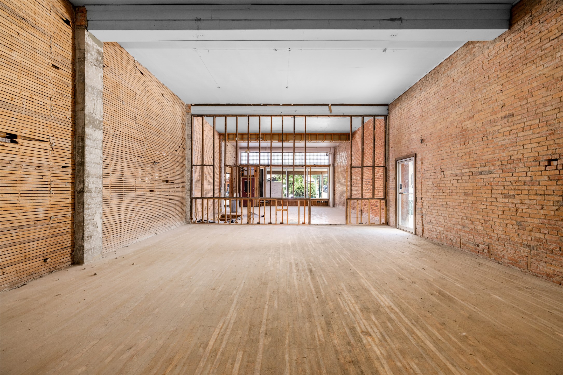 240 Central Avenue Property Photo 24