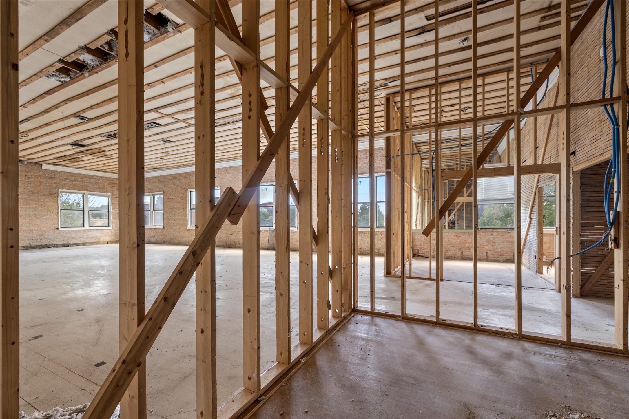 240 Central Avenue Property Photo 26