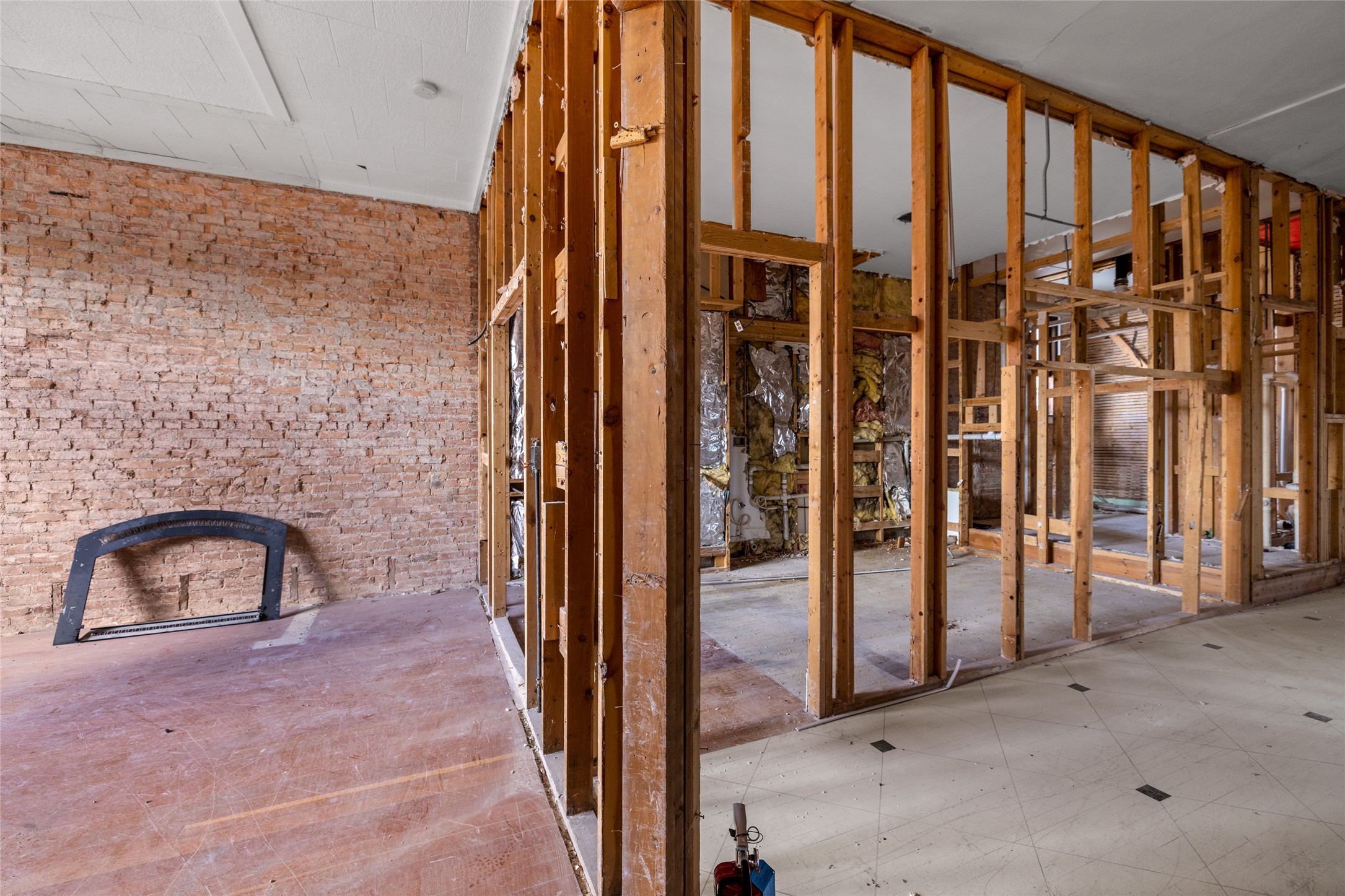 240 Central Avenue Property Photo 36