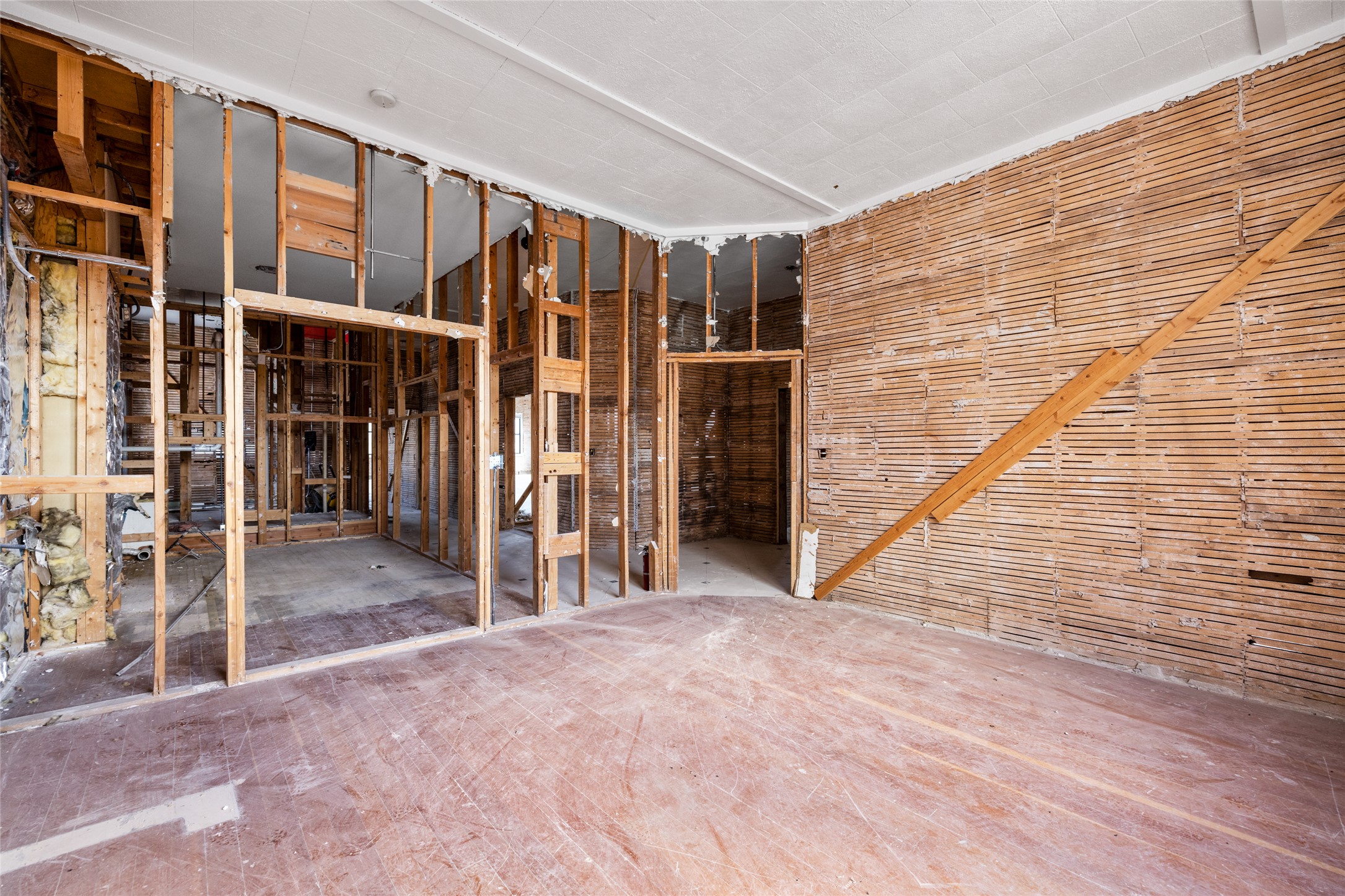 240 Central Avenue Property Photo 37