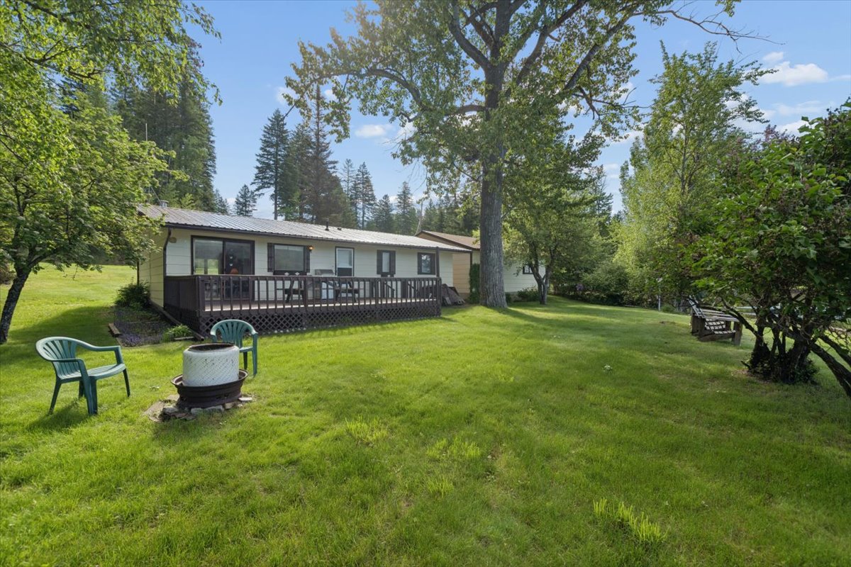 22545 Mt Highway 83 Property Photo 8