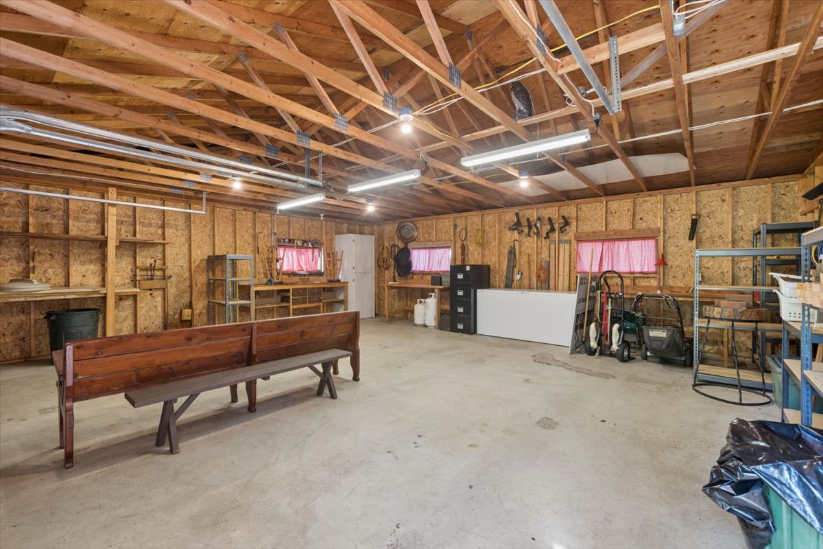 22545 Mt Highway 83 Property Photo 27