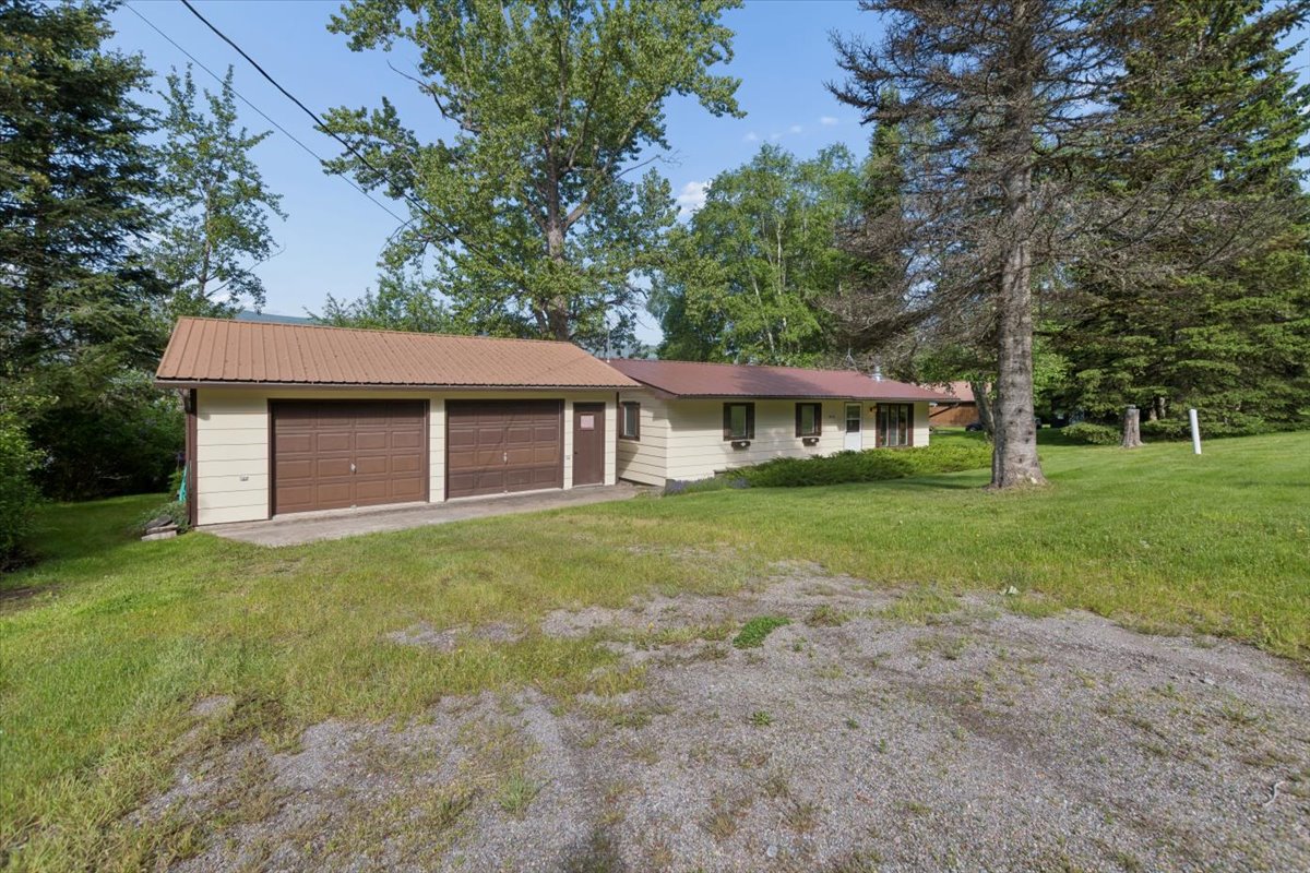 22545 Mt Highway 83 Property Photo 29