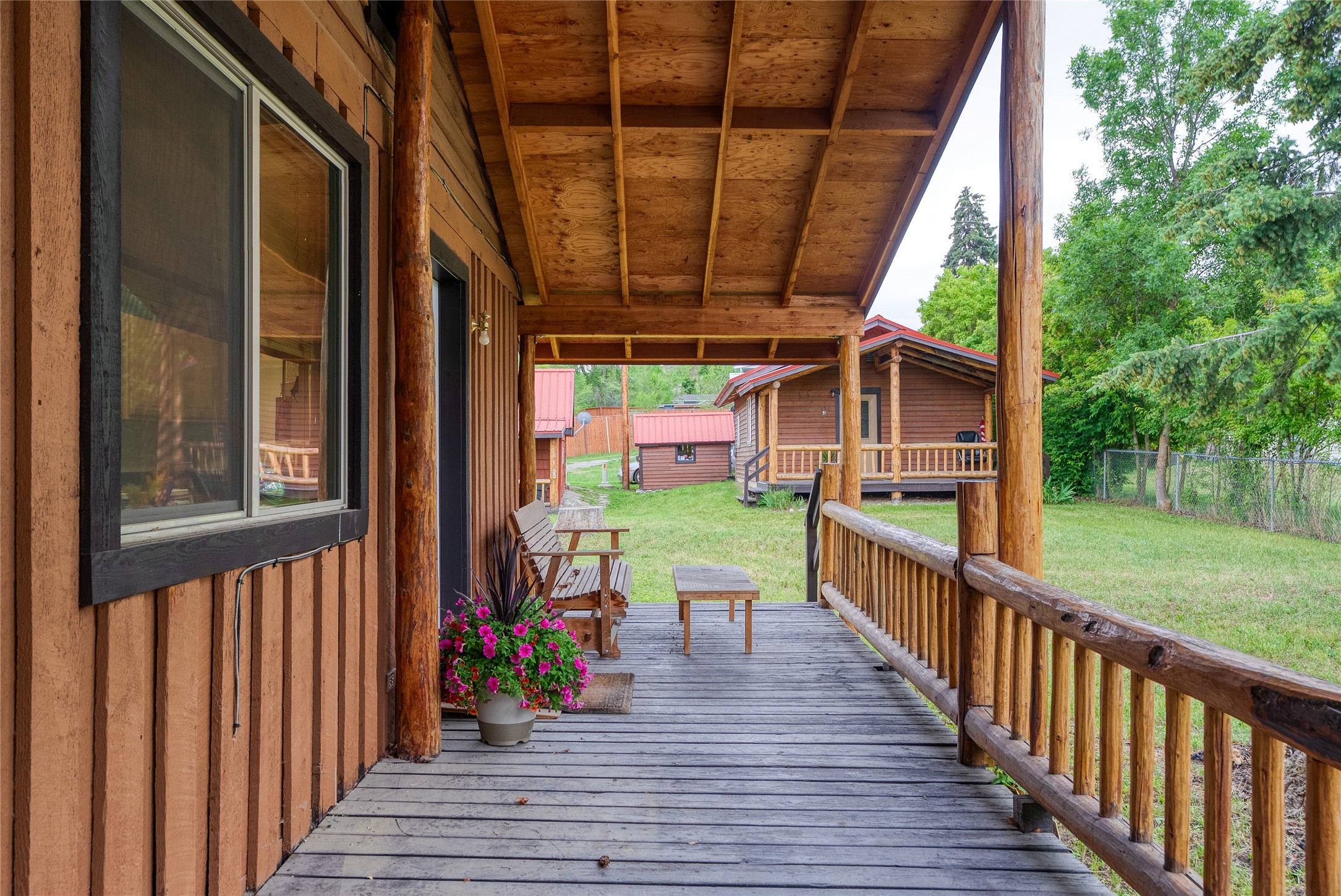 450 6th Street E Property Photo 22