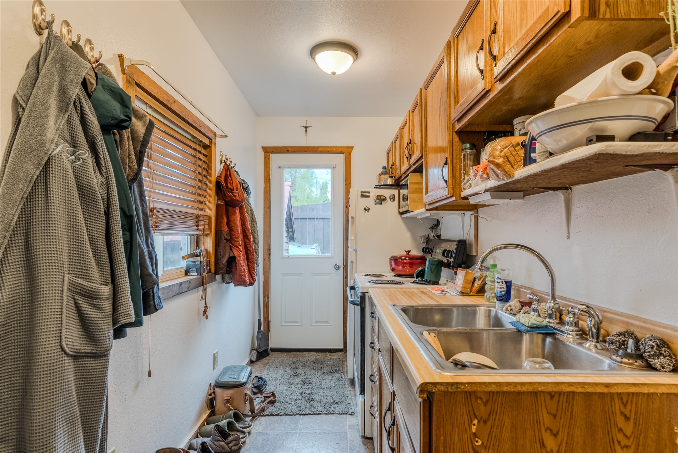 450 6th Street E Property Photo 29