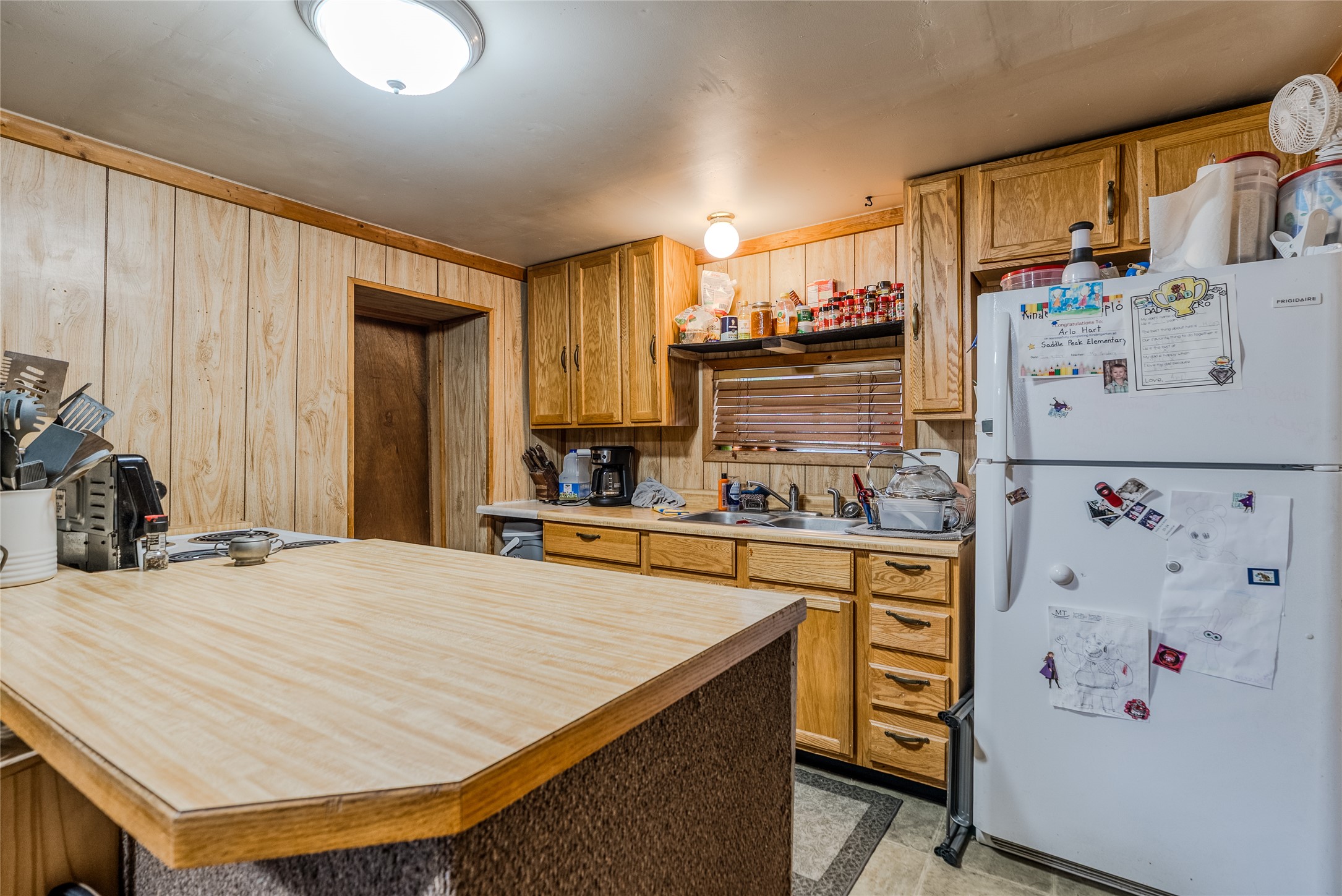 450 6th Street E Property Photo 33