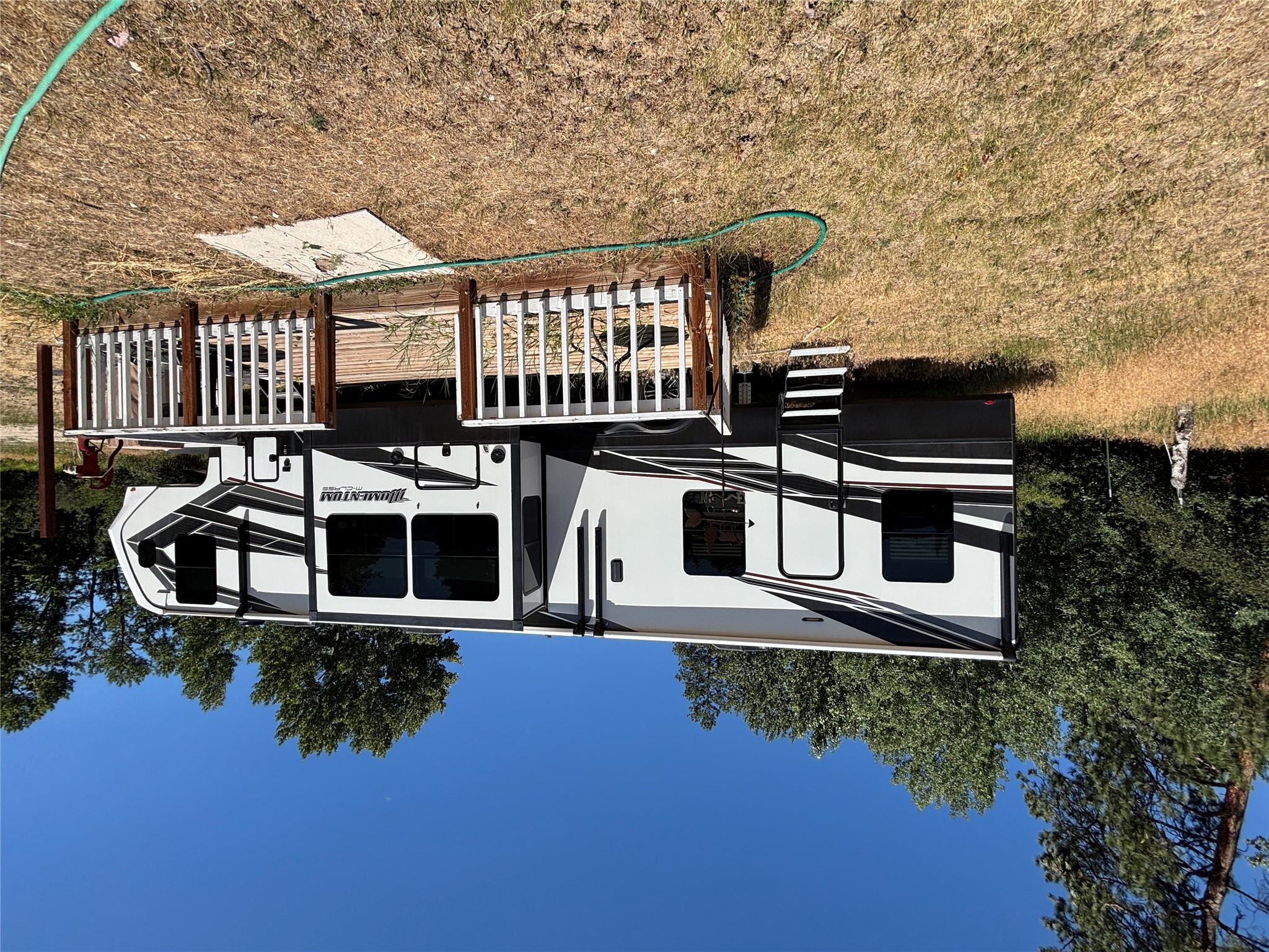 208 Waldo Street Property Photo 1