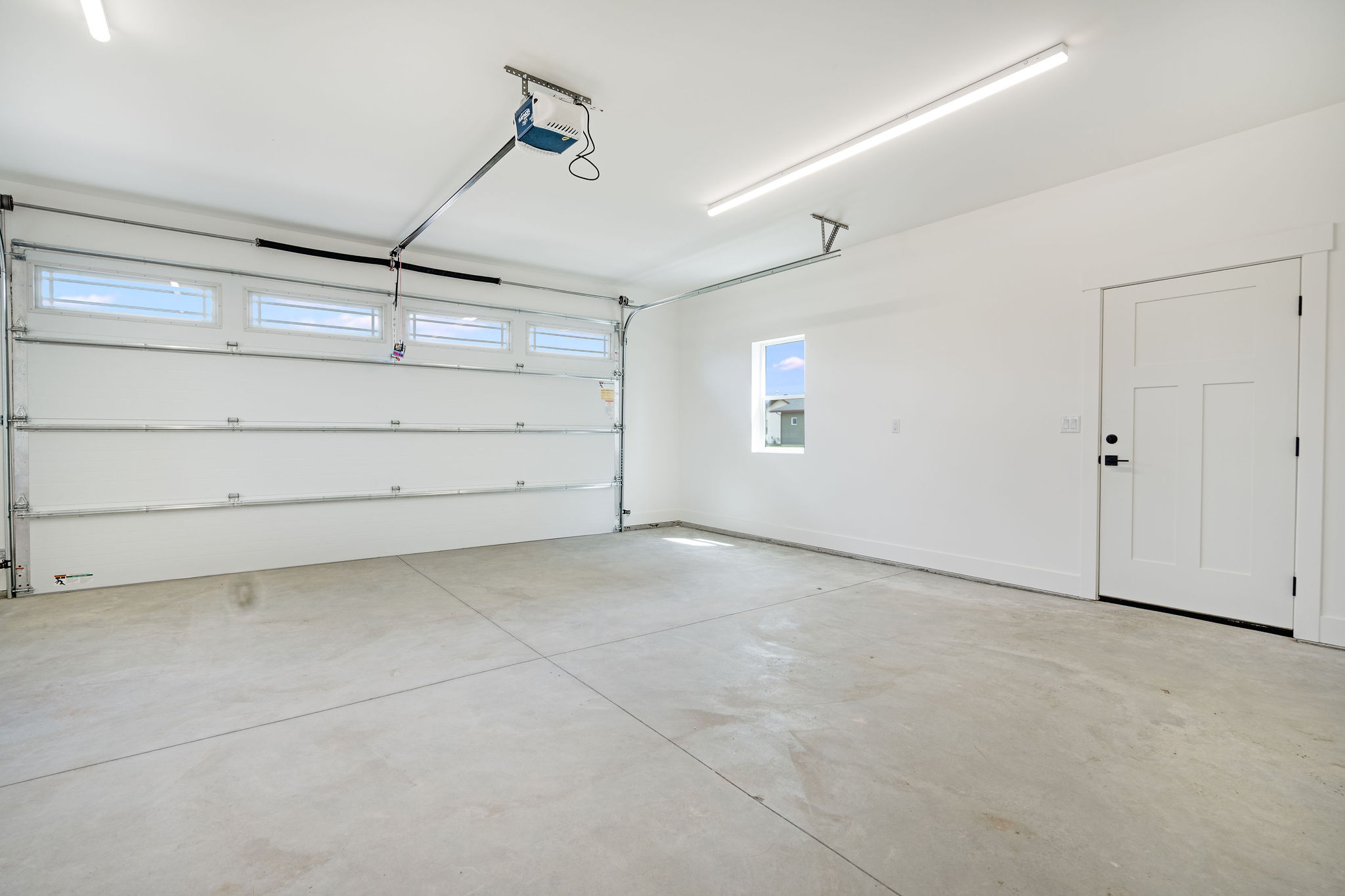 623 Holstein Way Property Photo 38