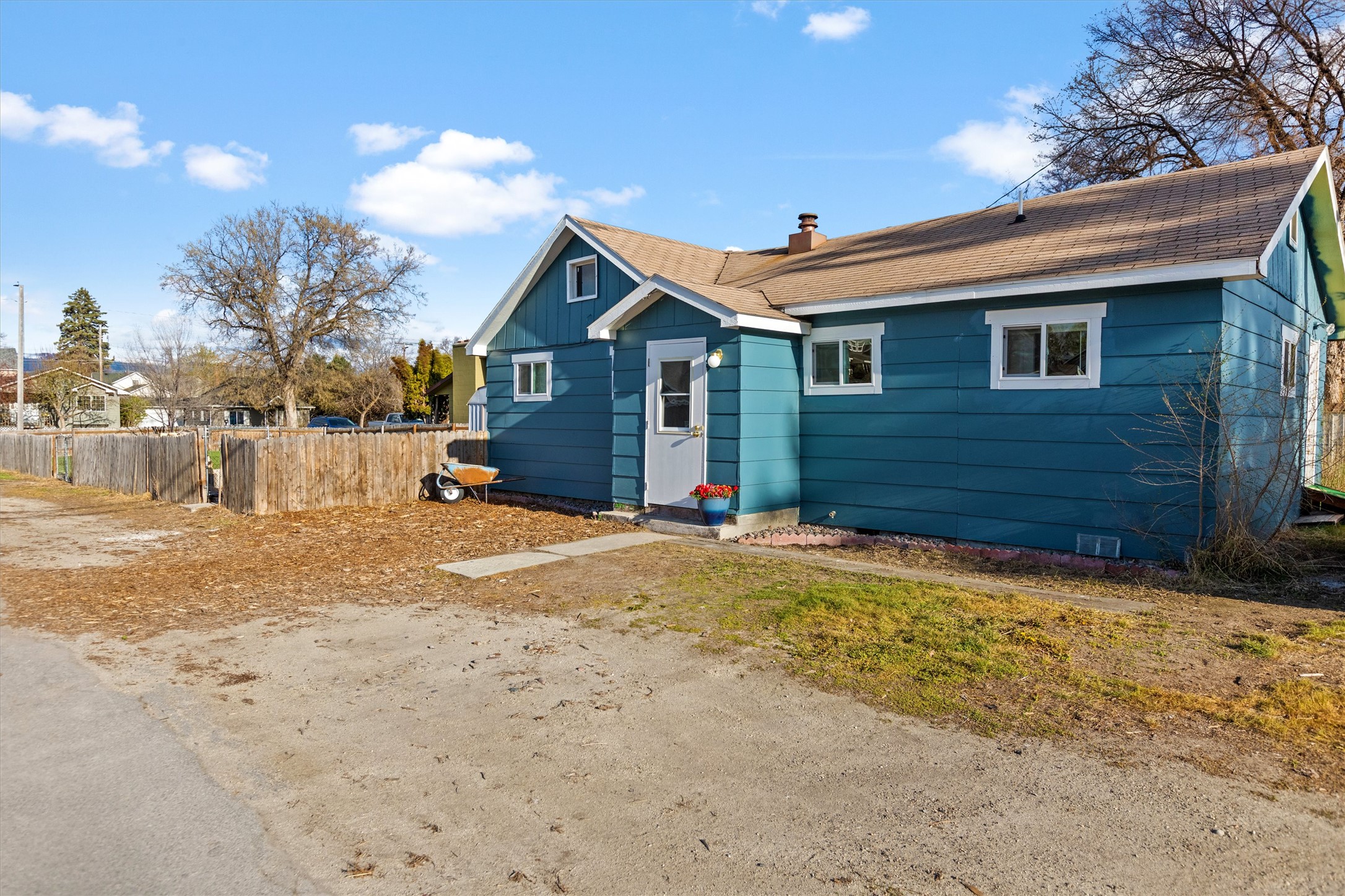123 N 7th Street Property Photo 1