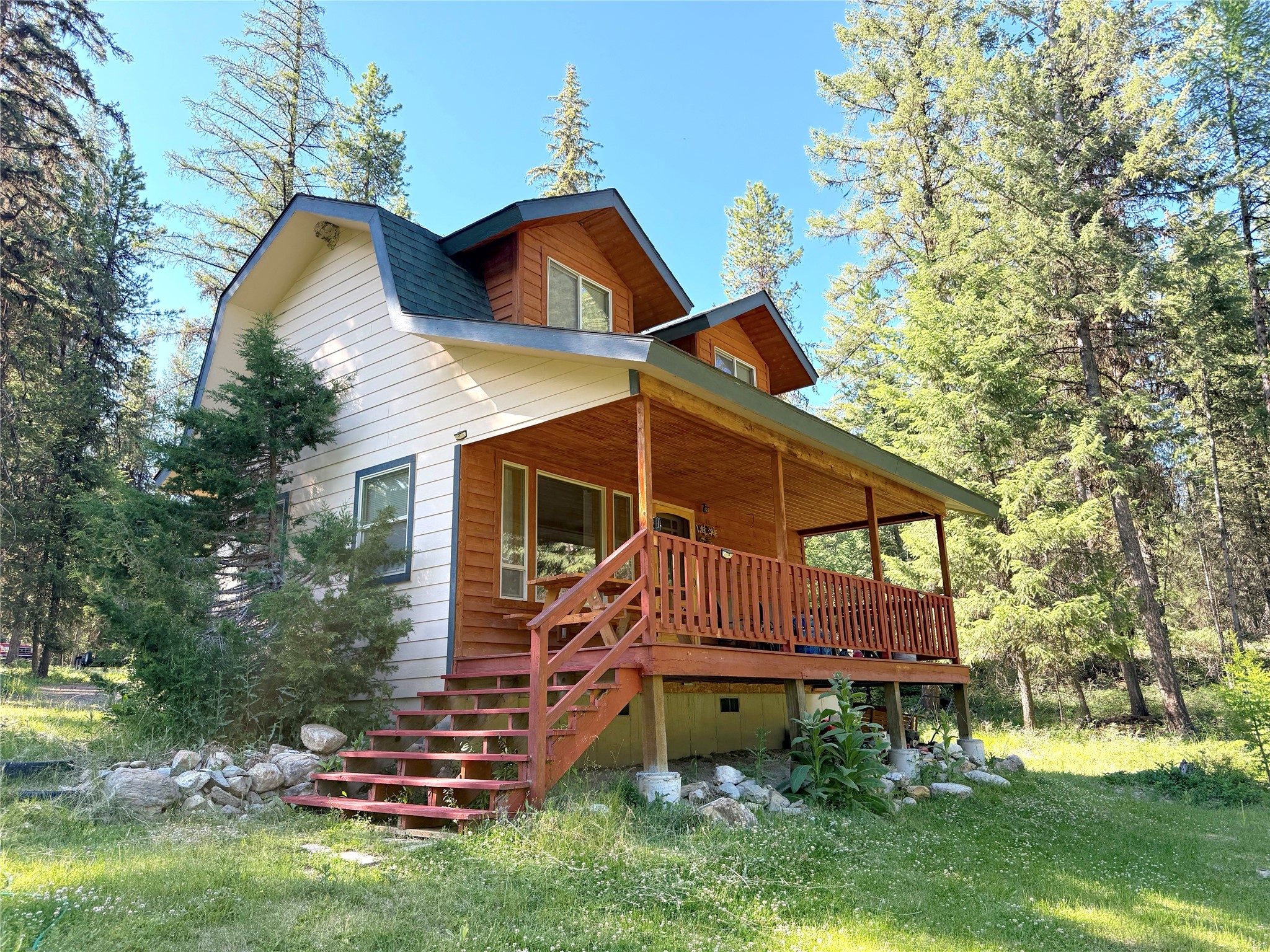 7461 Meadow Creek Road Property Photo 1