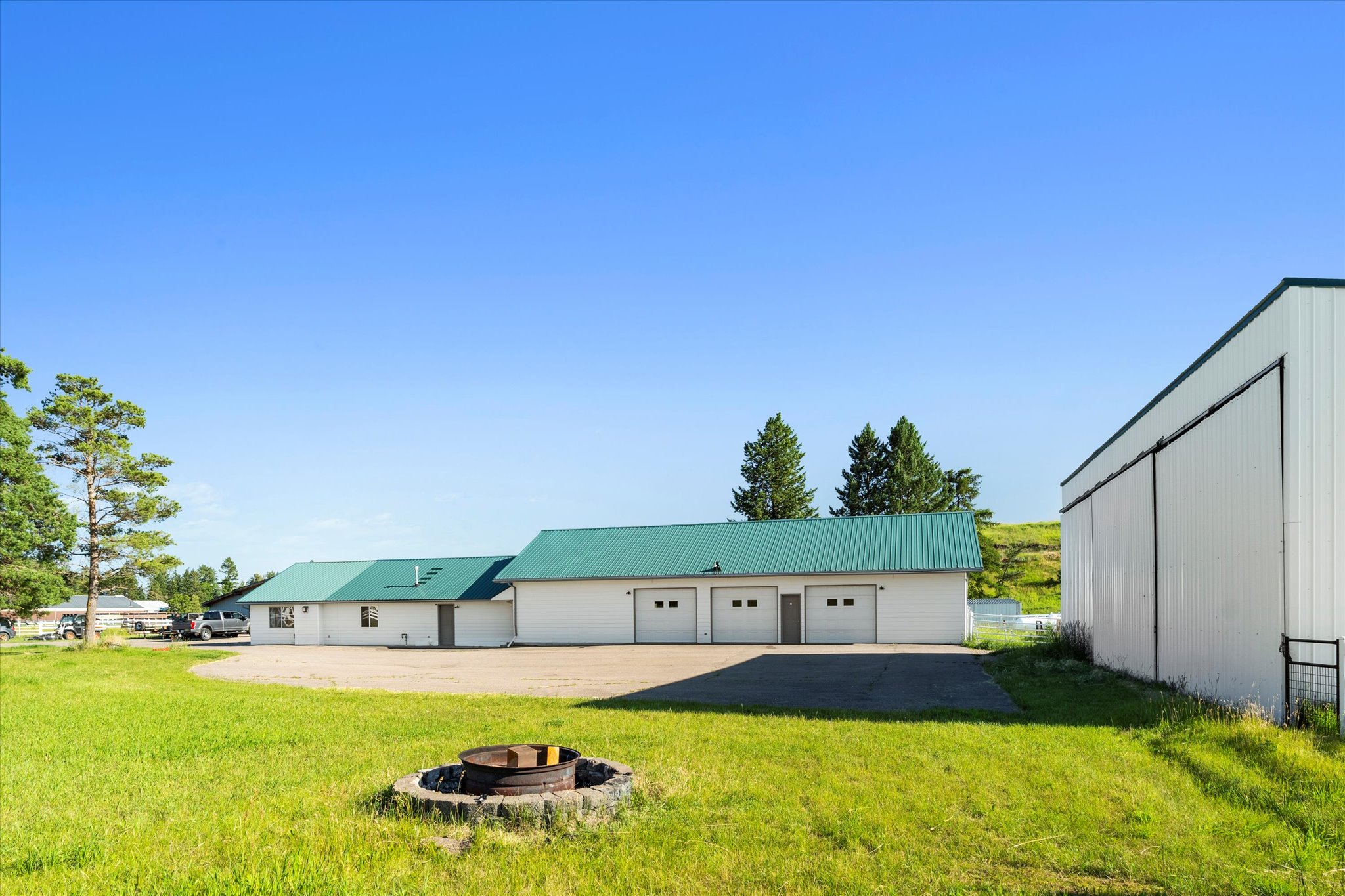 3396 Trumble Creek Road Property Photo 6
