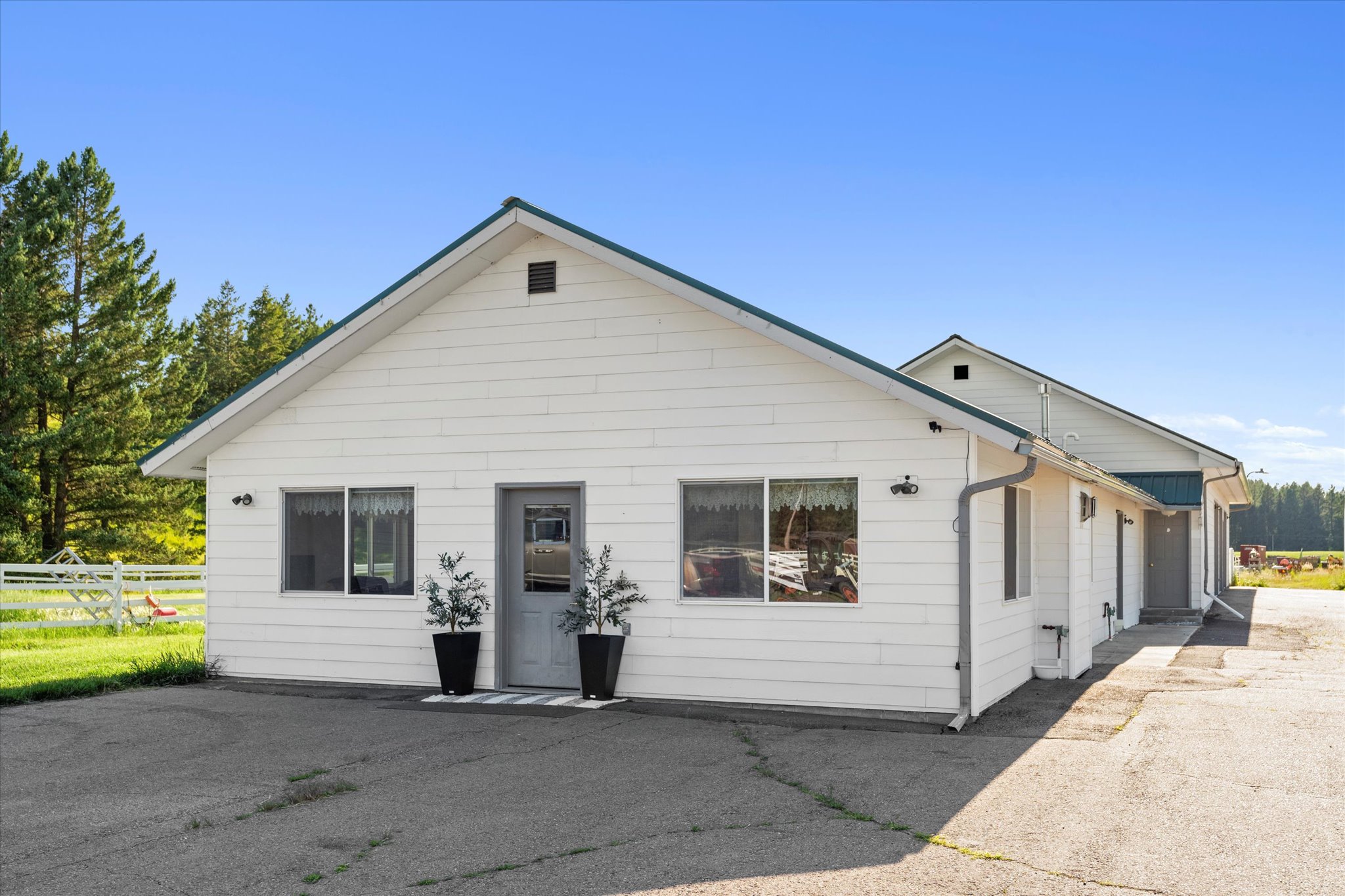 3396 Trumble Creek Road Property Photo 7