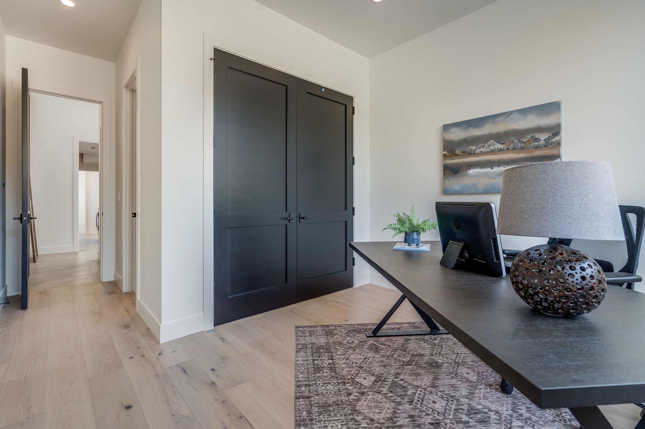 925 Apres Drive Property Photo 23